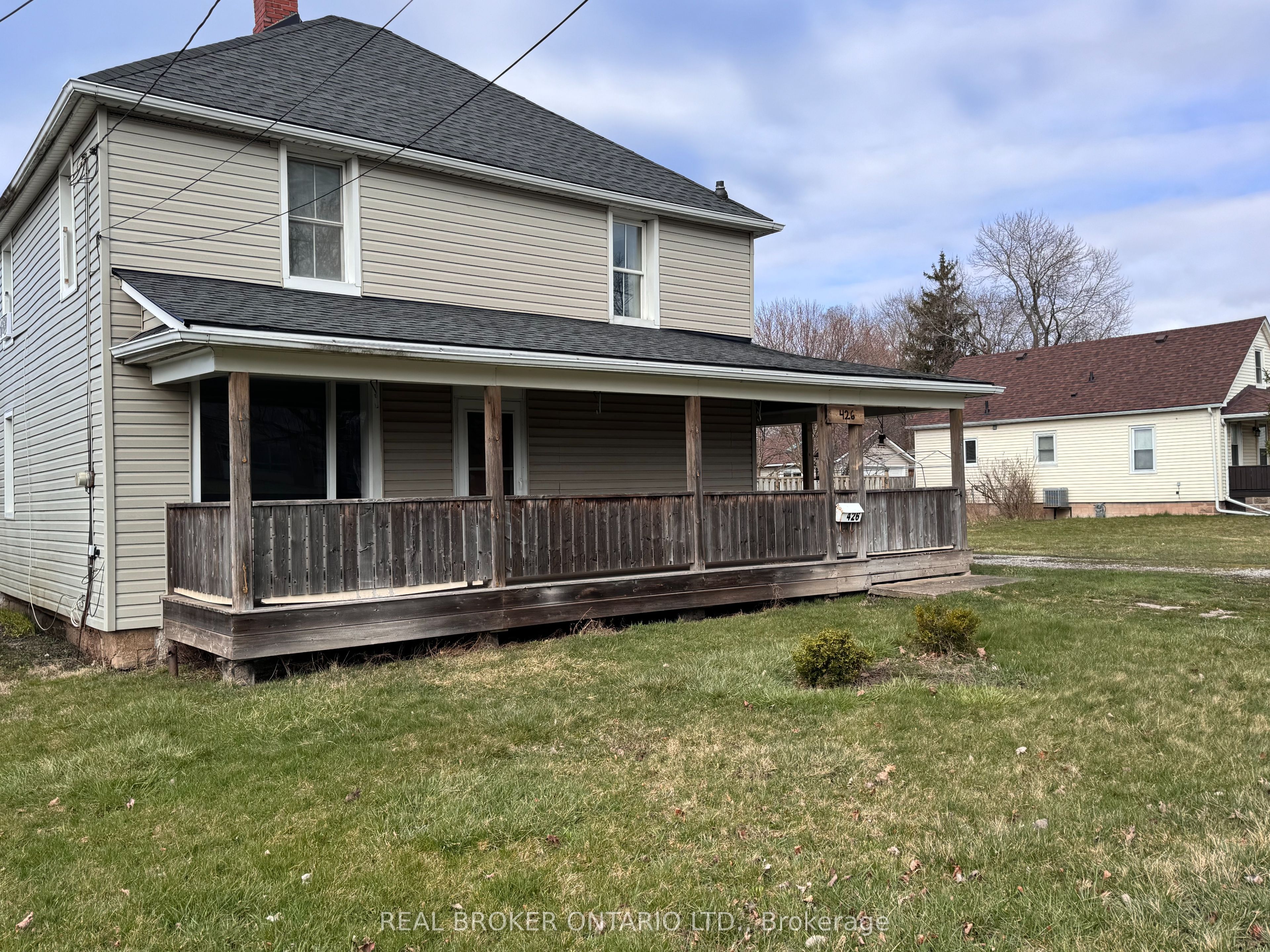 426 Phipps Street, Fort Erie, ON L2A 2V9 photo 3