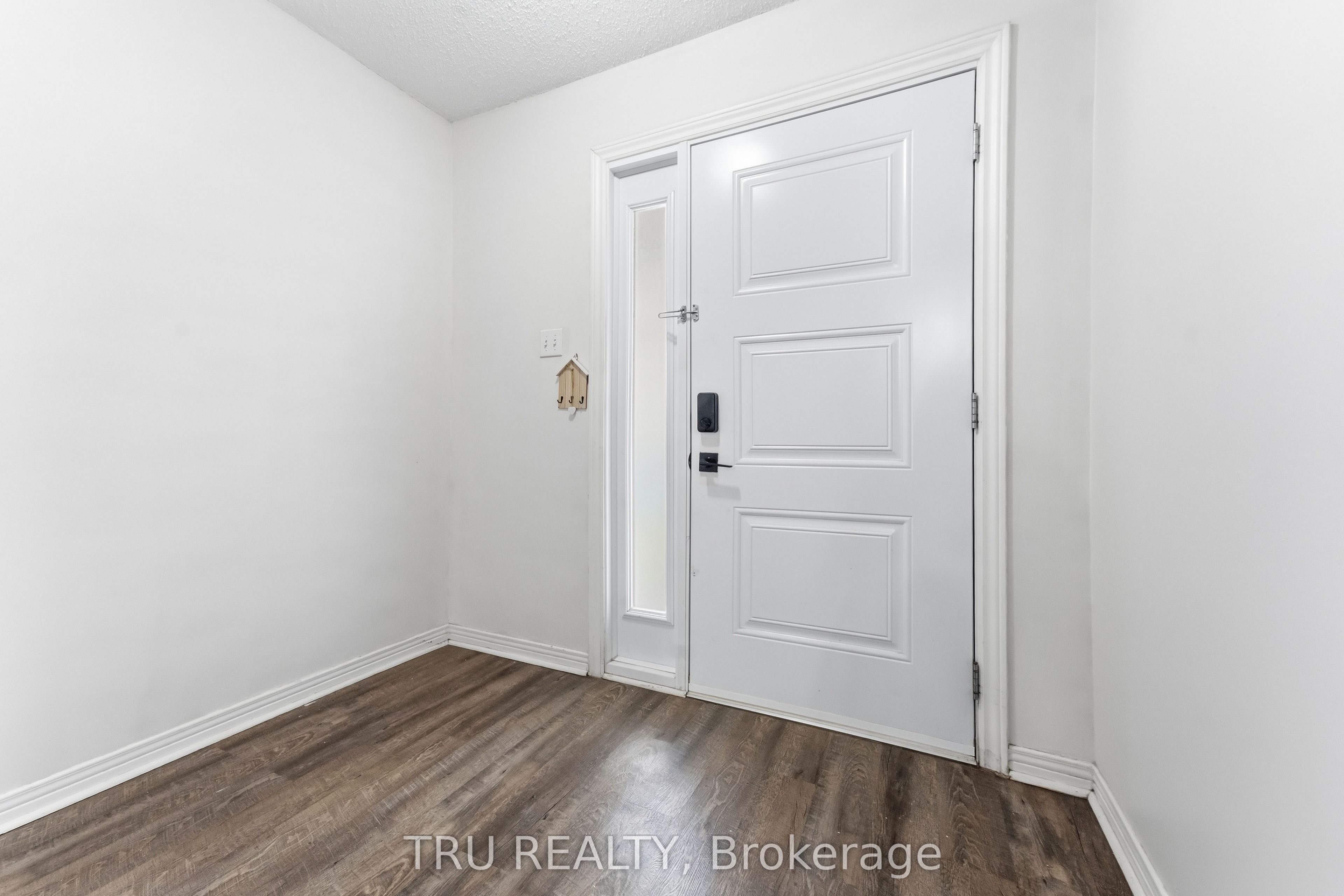 43 Kathleen Crescent, Stittsville - Munster - Richmond, ON K2S 1L5 photo 5