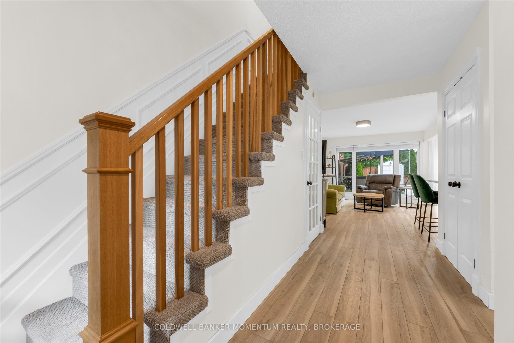 12 Woods End, Brantford, ON N3R 6M8 photo 3