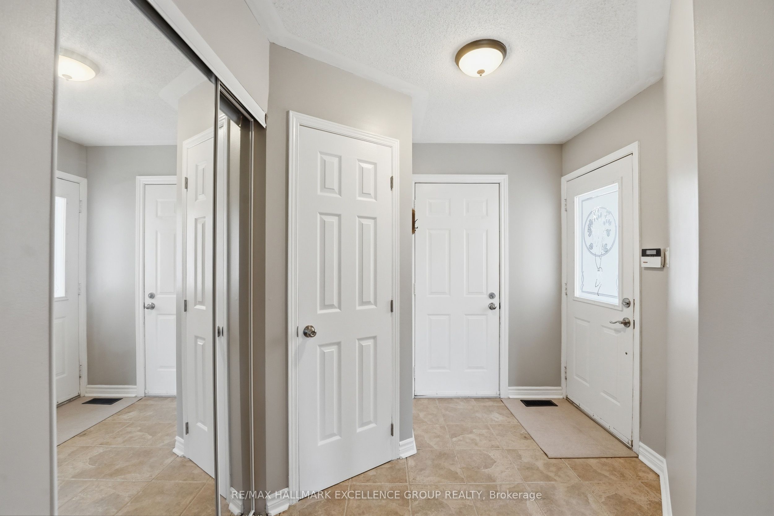 887 Nesting Way, Orleans - Cumberland and Area, ON K4A 3X3 photo 4