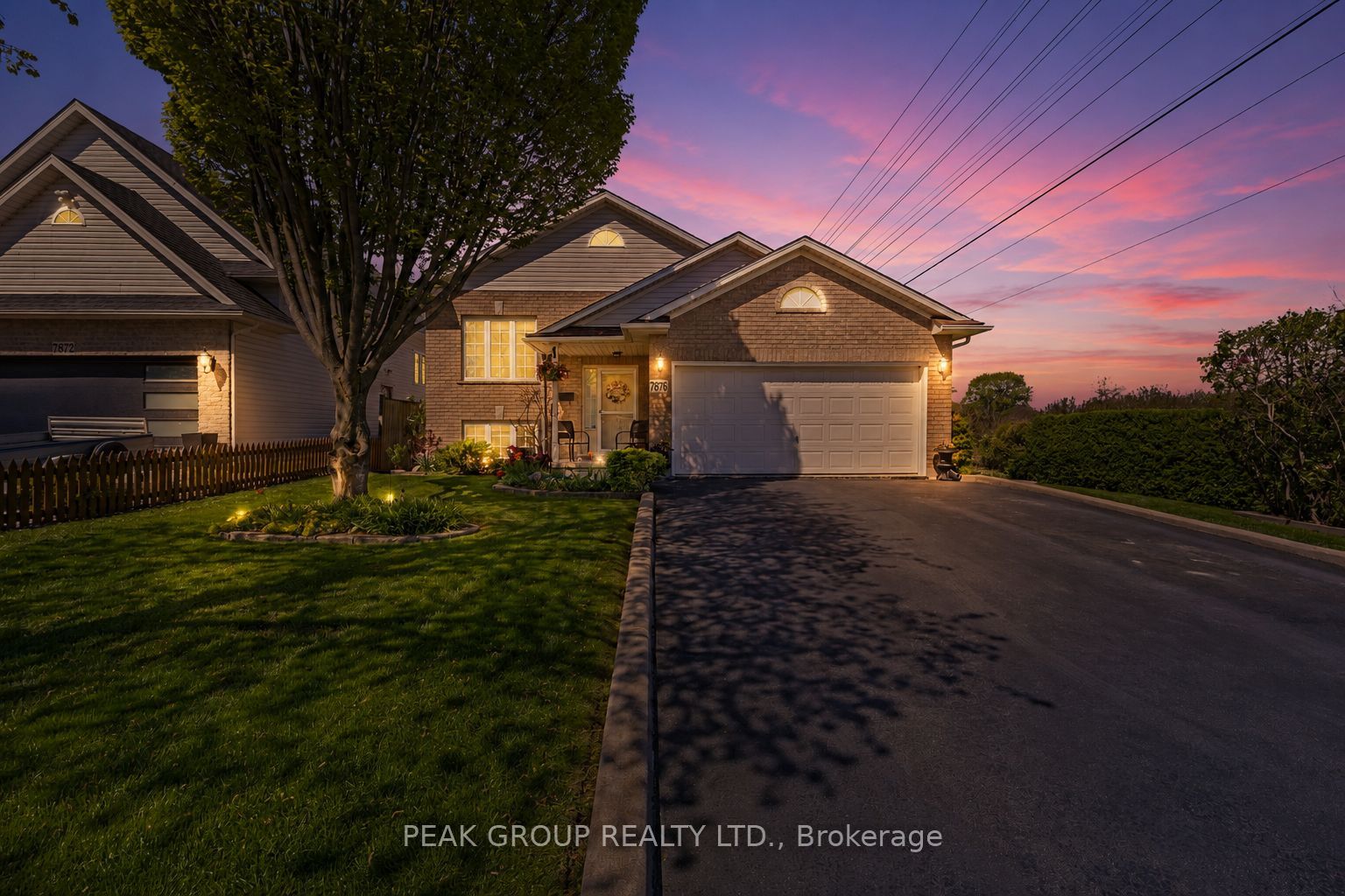 7876 Charnwood Avenue, Niagara Falls, ON L2H 3E2