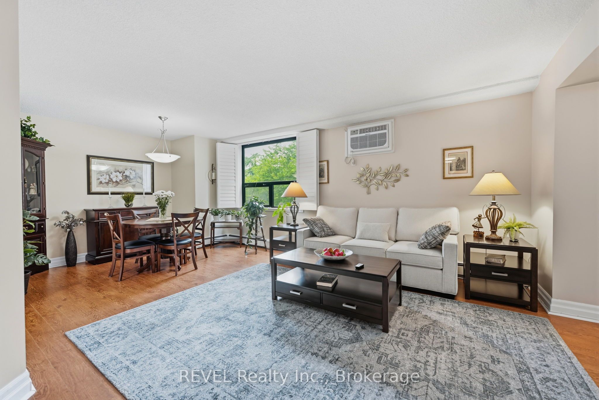141 Church Street 201, St. Catharines, ON L2R 7L7