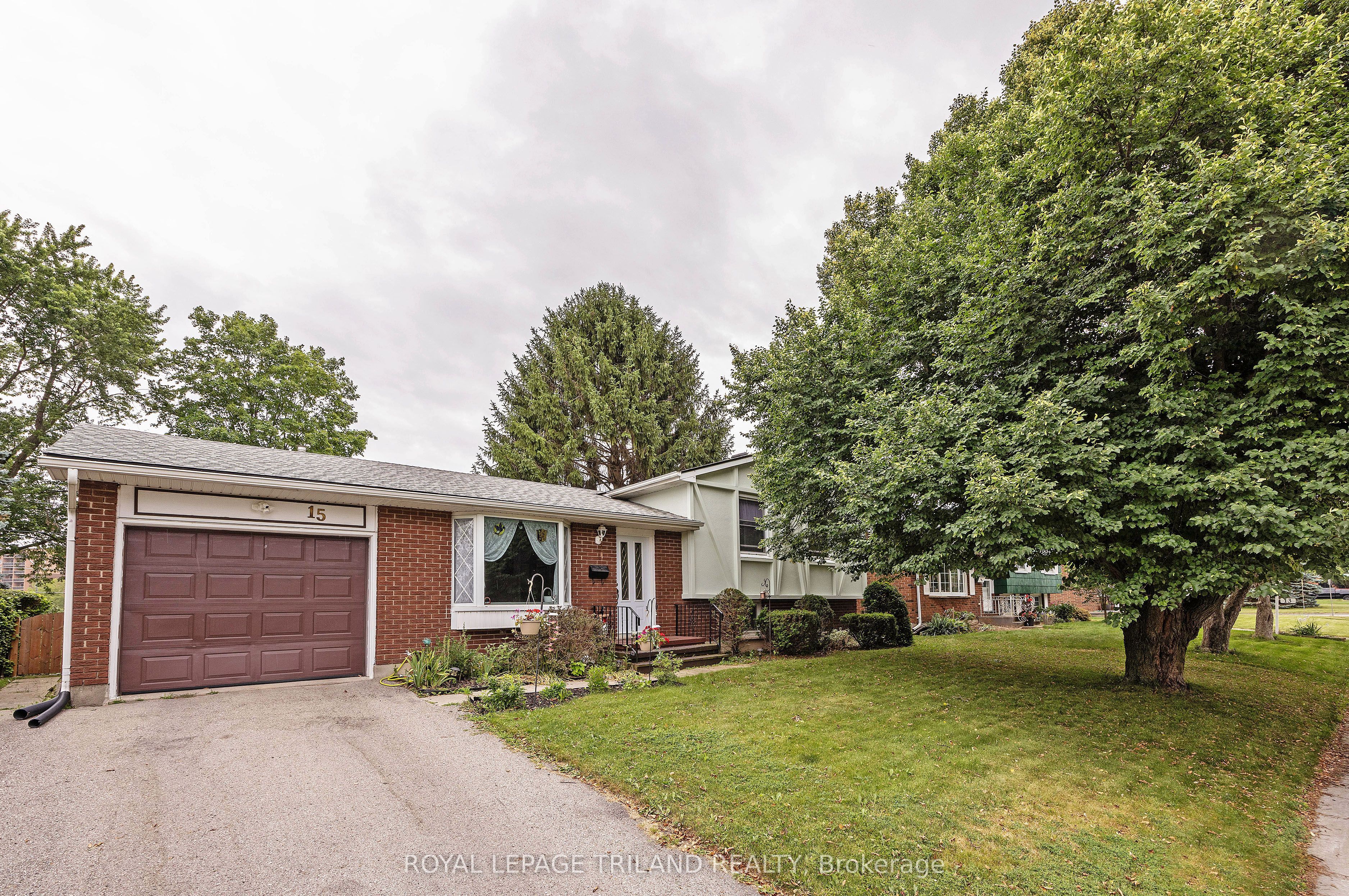 15 Confederation Drive, St. Thomas, ON N5P 3P1