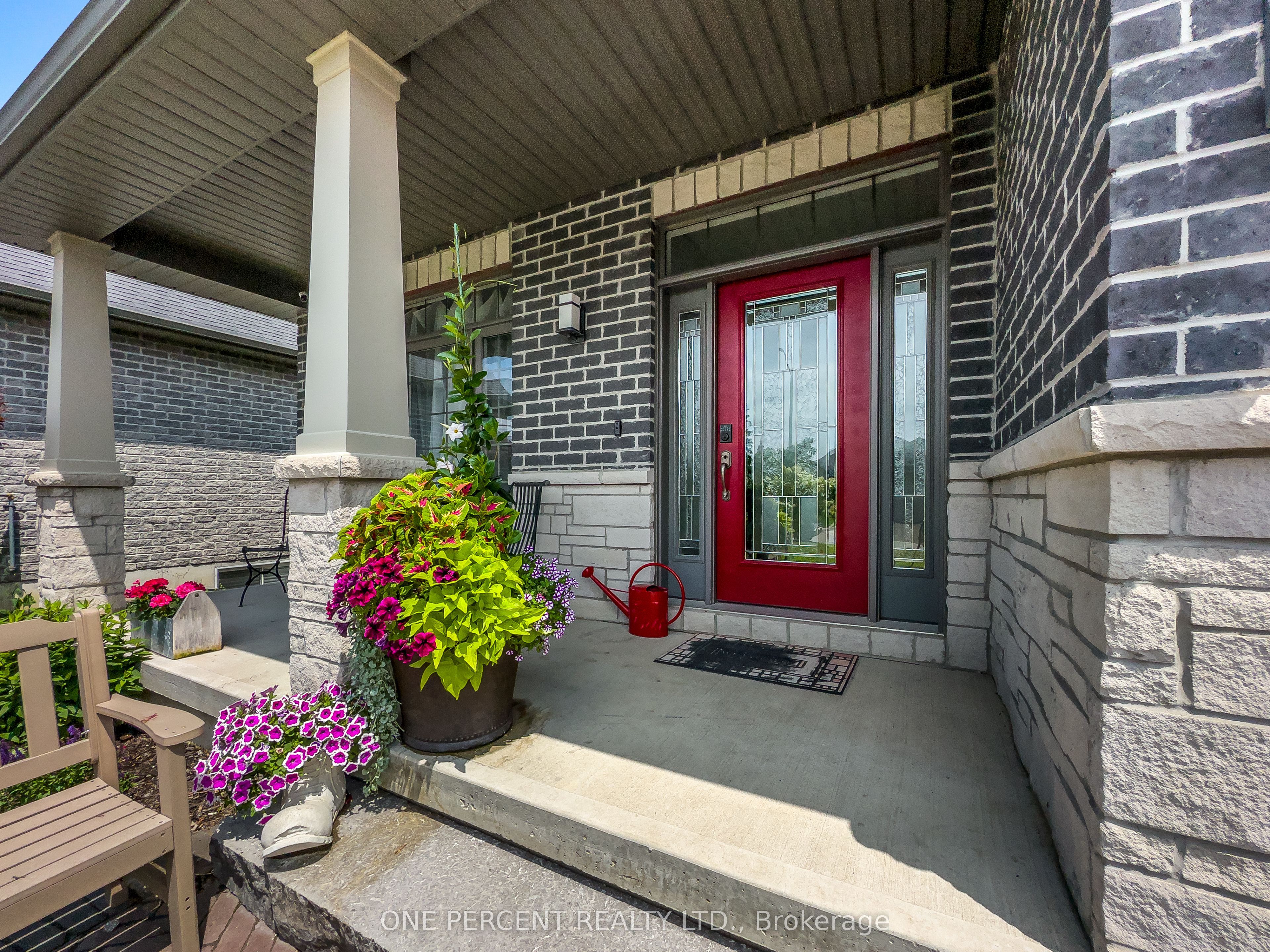 20 TRINITY Court, Belleville, ON K8N 0E7 photo 4
