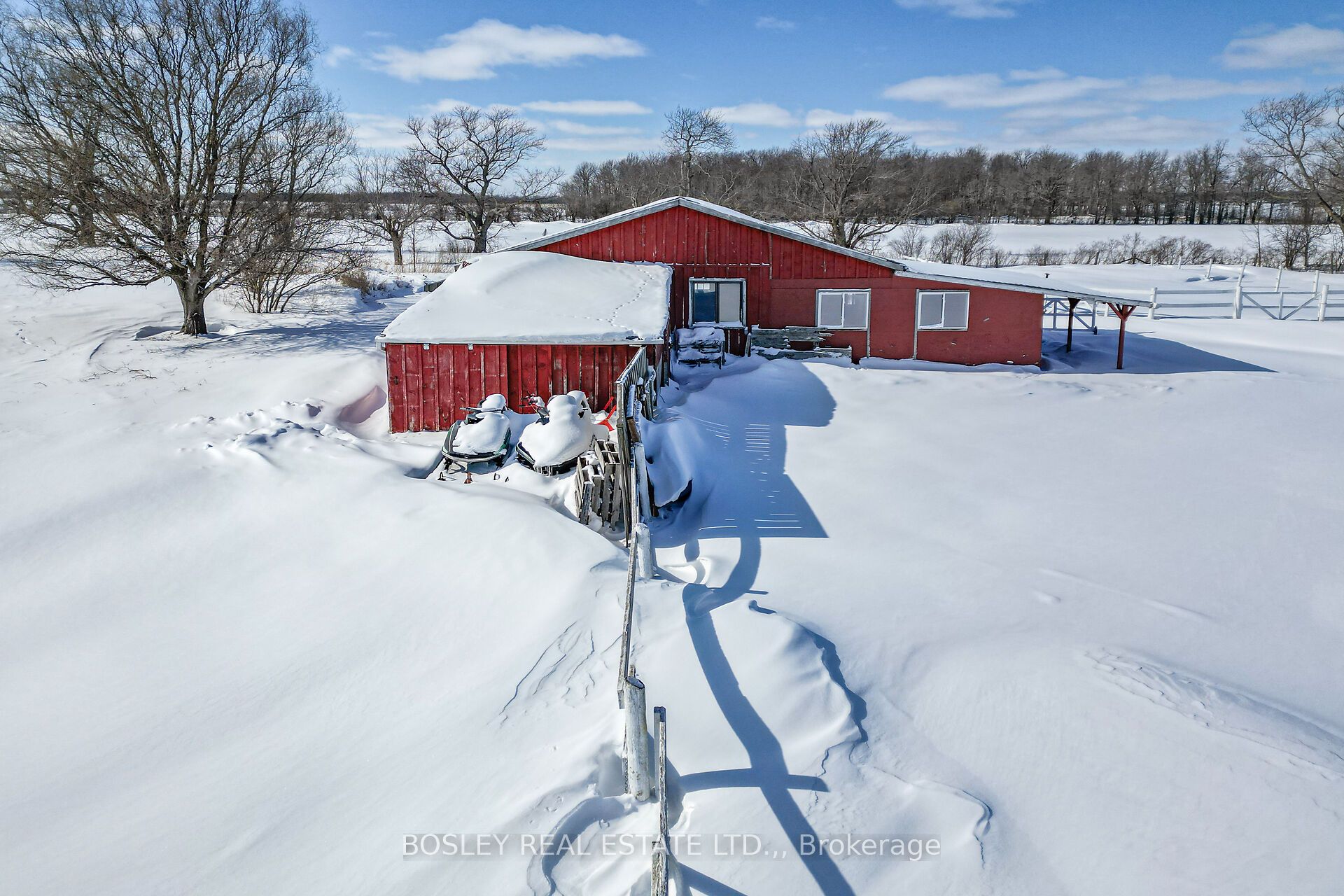 910 Holloway Bay Road, Fort Erie, ON L0S 1N0
