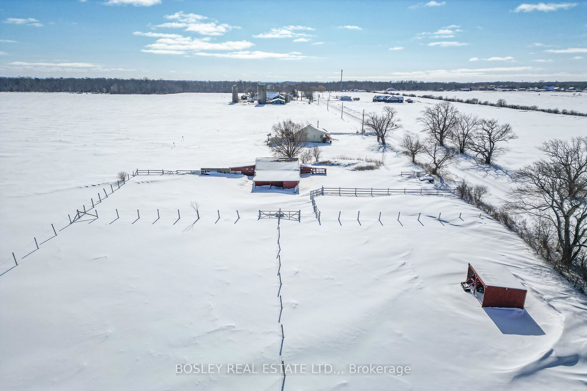 910 Holloway Bay Road, Fort Erie, ON L0S 1N0 photo 5