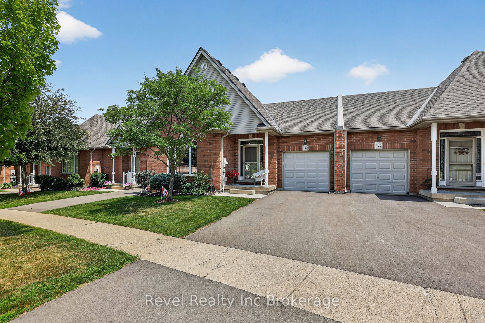 125 Ferguson Drive, Woodstock, ON N4V 1H4 photo 3
