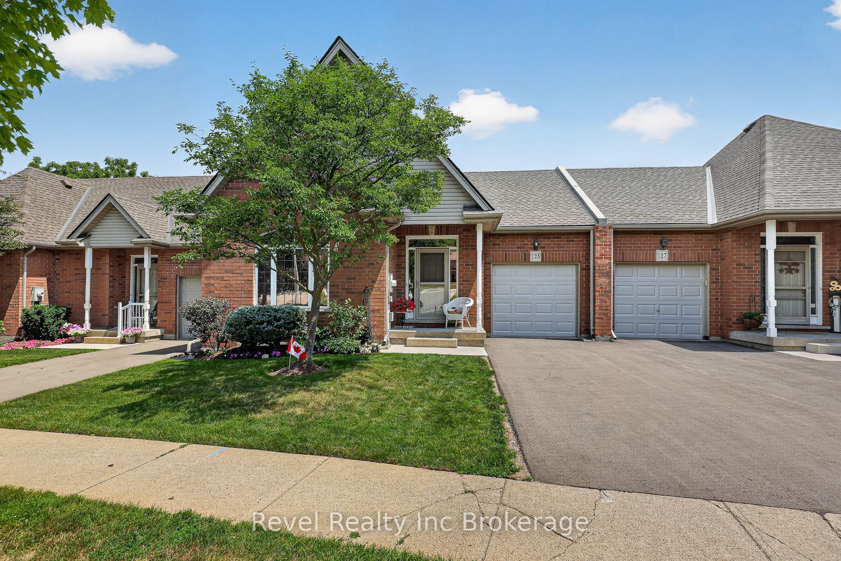 125 Ferguson Drive, Woodstock, ON N4V 1H4 photo 4