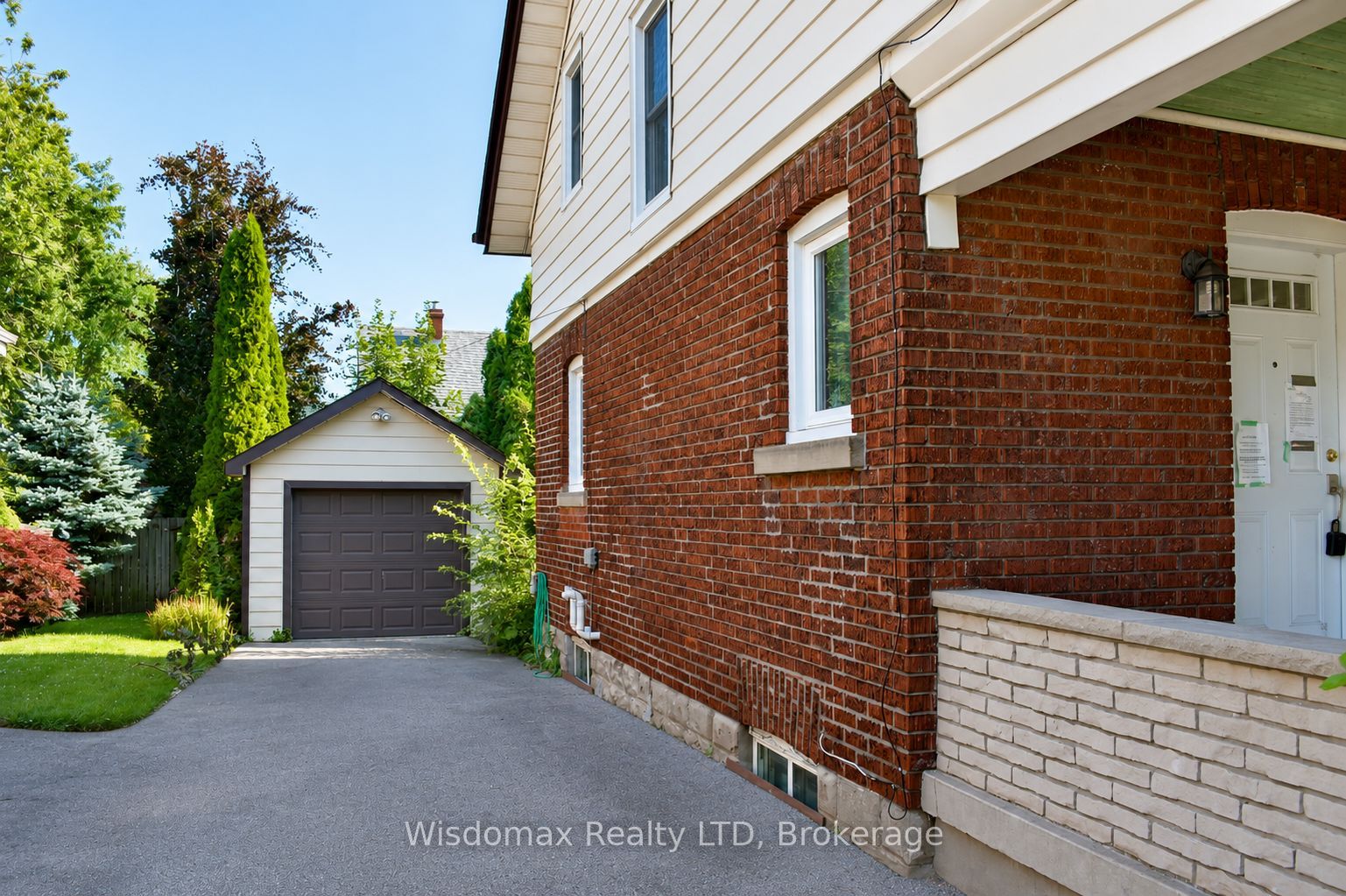 5037 Jepson Street, Niagara Falls, ON L2E 1K4 photo 3