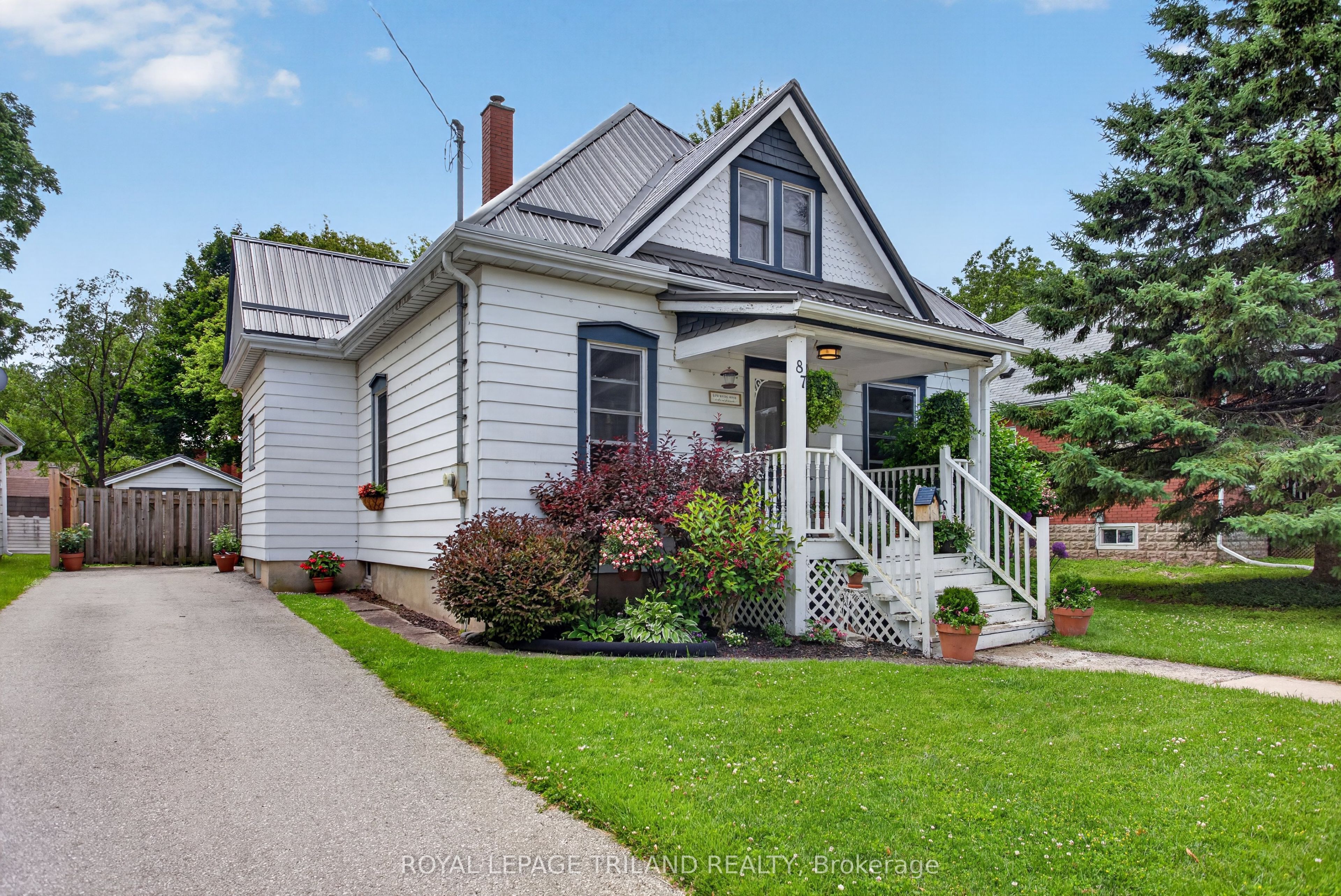 87 Chestnut Street, St. Thomas, ON N5R 2B1 photo 4
