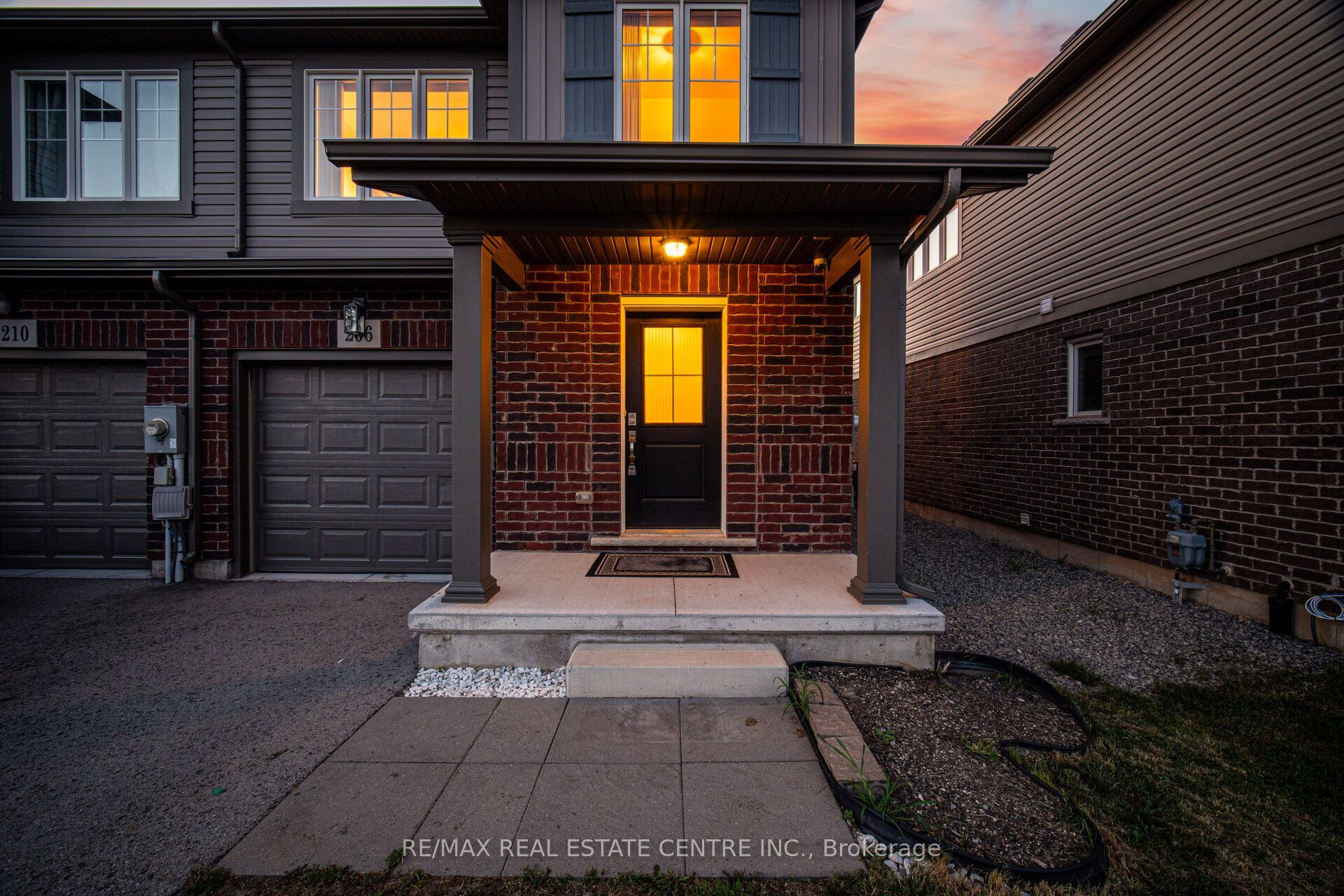 206 HERON Street, Welland, ON L3C 0G7 photo 4