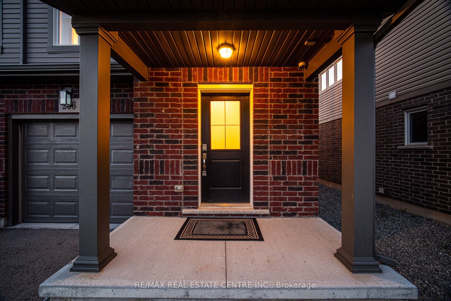 206 HERON Street, Welland, ON L3C 0G7 photo 5
