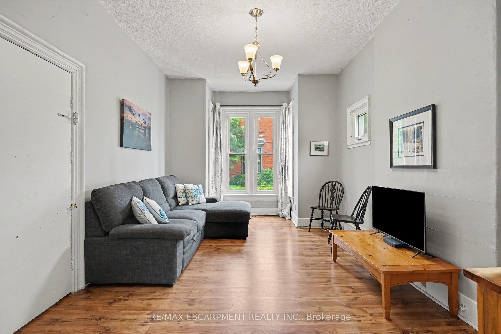22 Stinson Street, Hamilton, ON L8N 1R7 photo 3