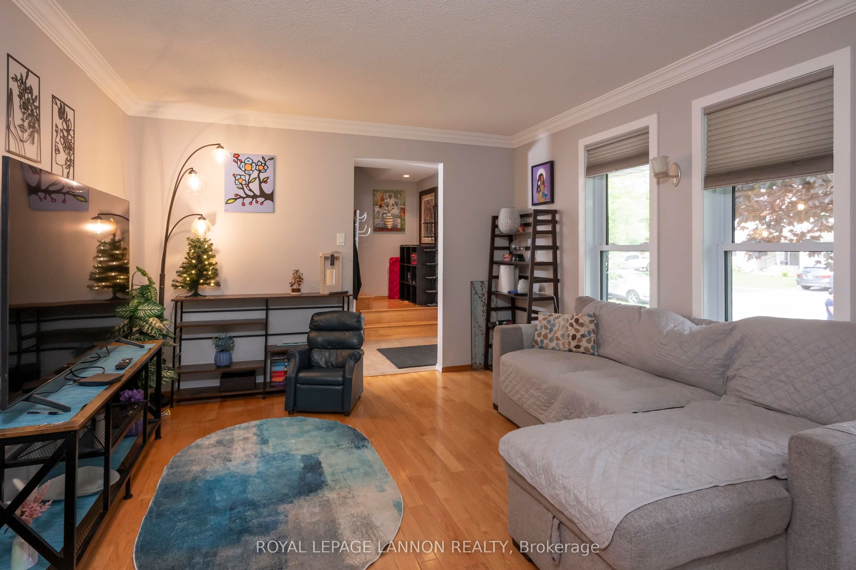 192 RIVIERA Drive, Thunder Bay, ON P7B 6H8 photo 3