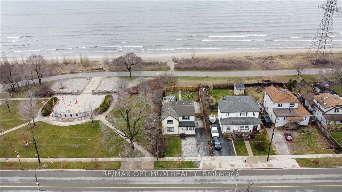 1019 Beach Boulevard, Hamilton, ON L8H 6Z8 photo 3