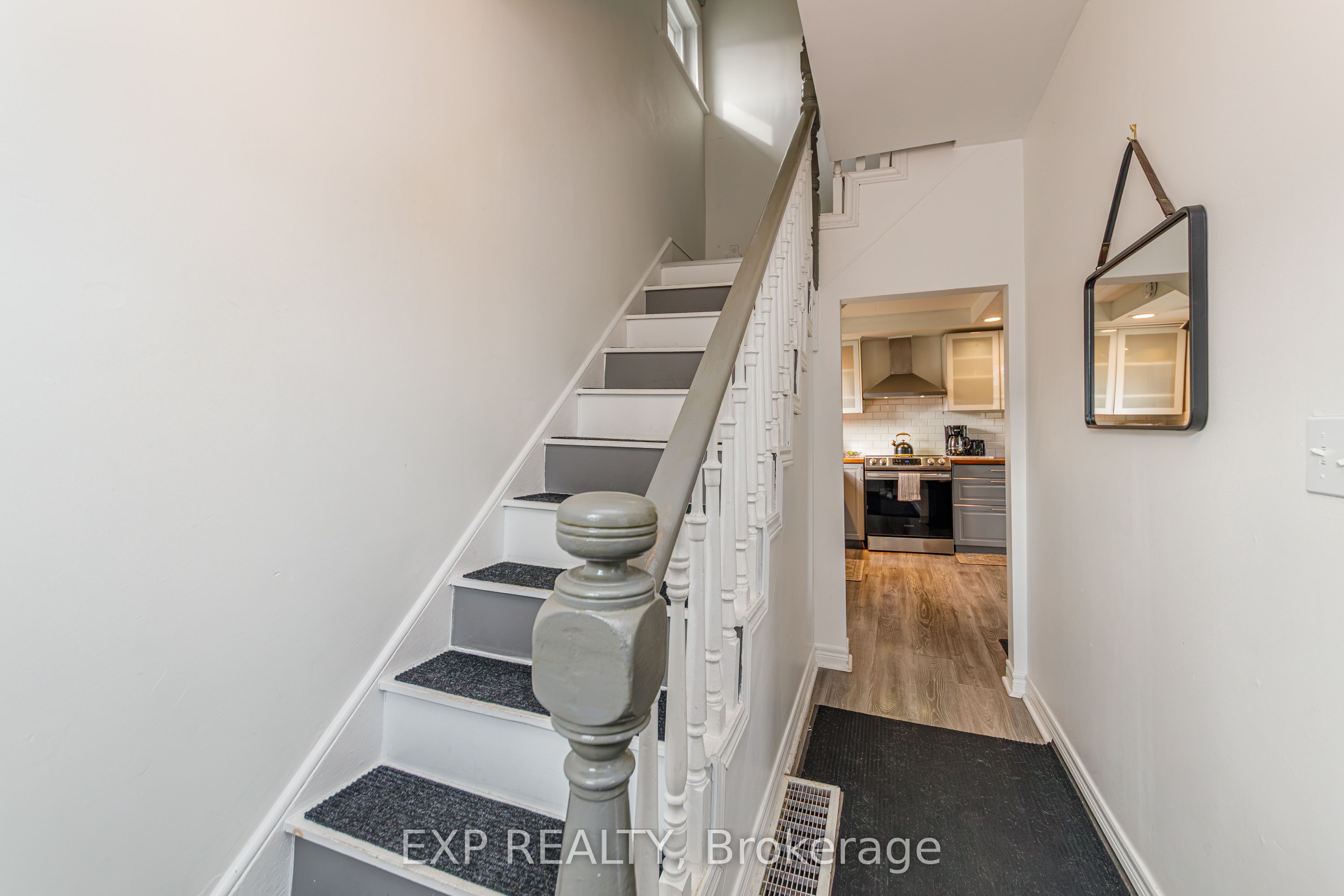 22 St Johns Way, Arnprior, ON K7S 2B8 photo 3