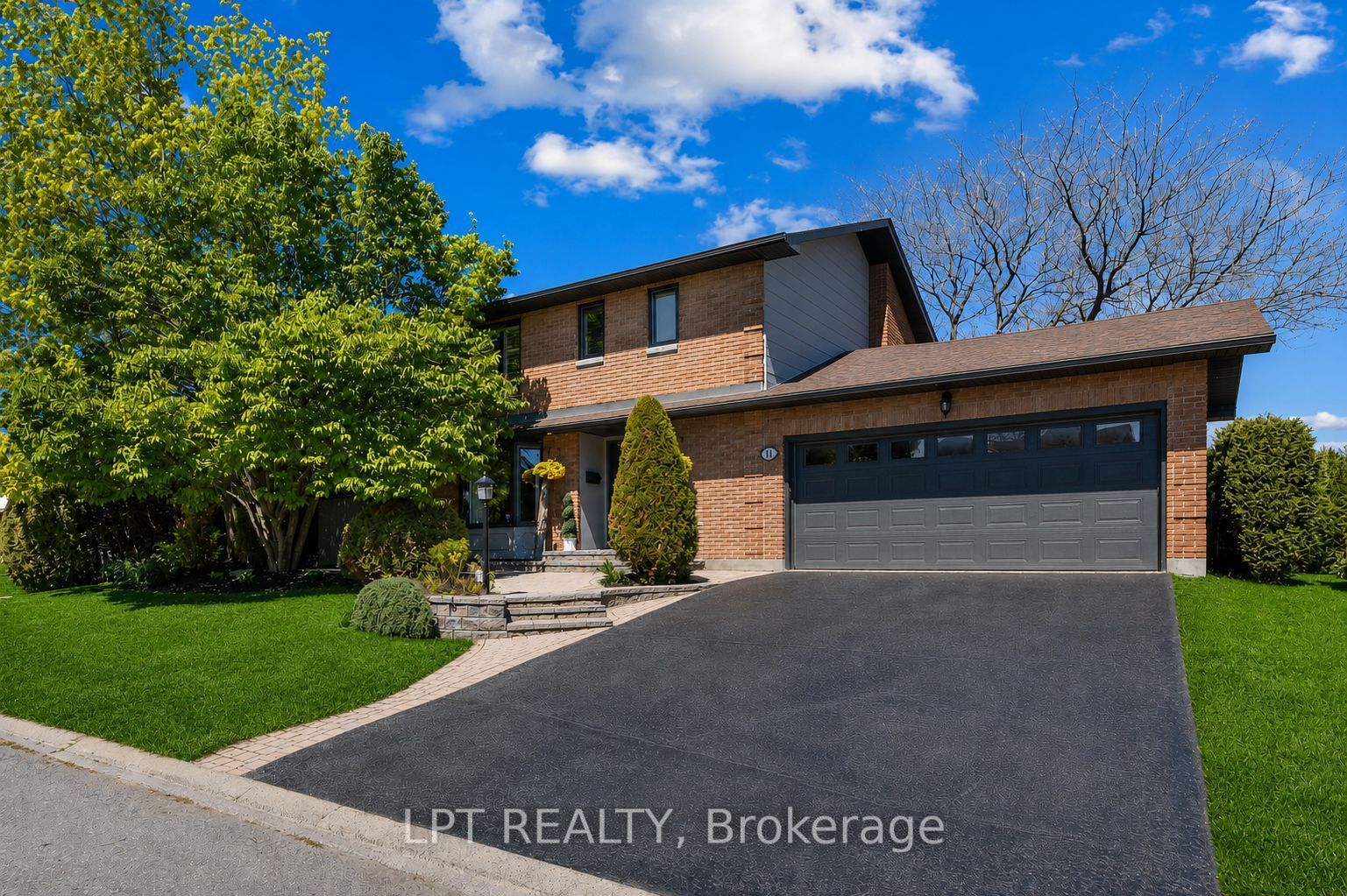 11 Elderwood Trail, Stittsville - Munster - Richmond, ON K2S 1C9 photo 2