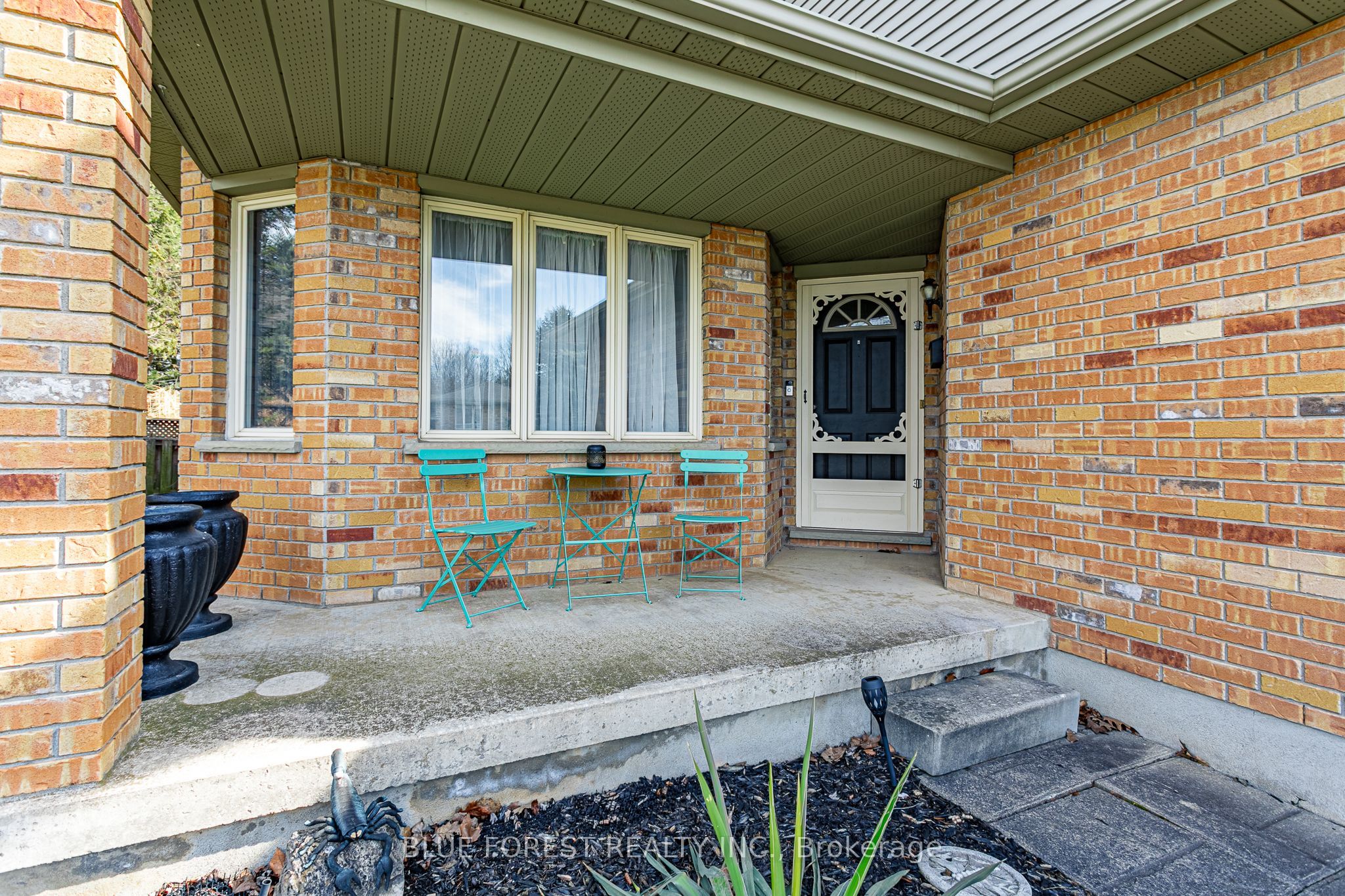 14 Eric Drive, Thames Centre, ON N0L 1G1 photo 3