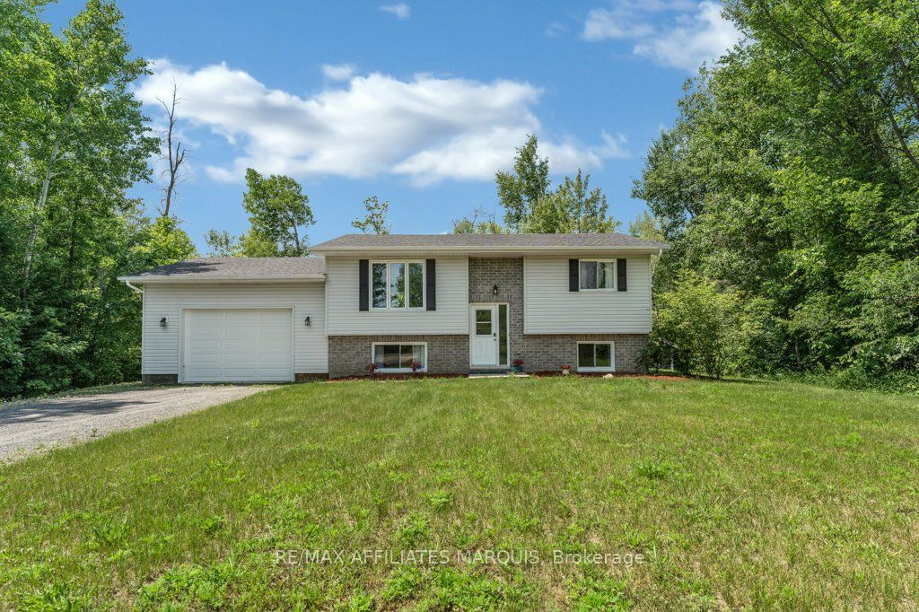 437 Miller Drive, Drummond/North Elmsley, ON K7H 0K7 photo 2
