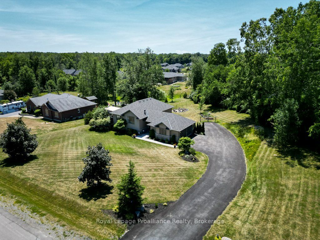 47 Windwhisper Drive, Belleville, ON K0K 2V0 photo 2