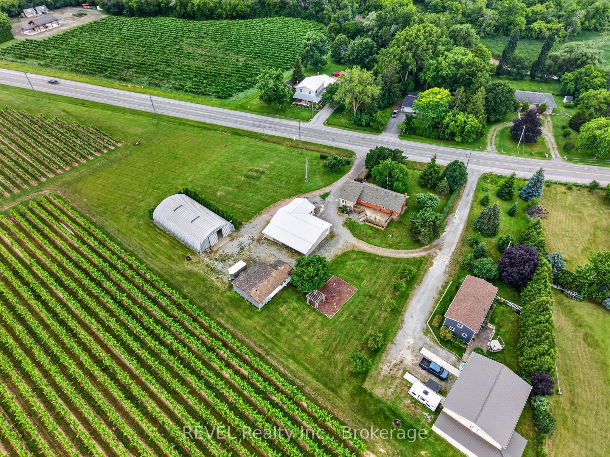 1249 Four Mile Creek Road, Niagara-on-the-Lake, ON L0S 1J0