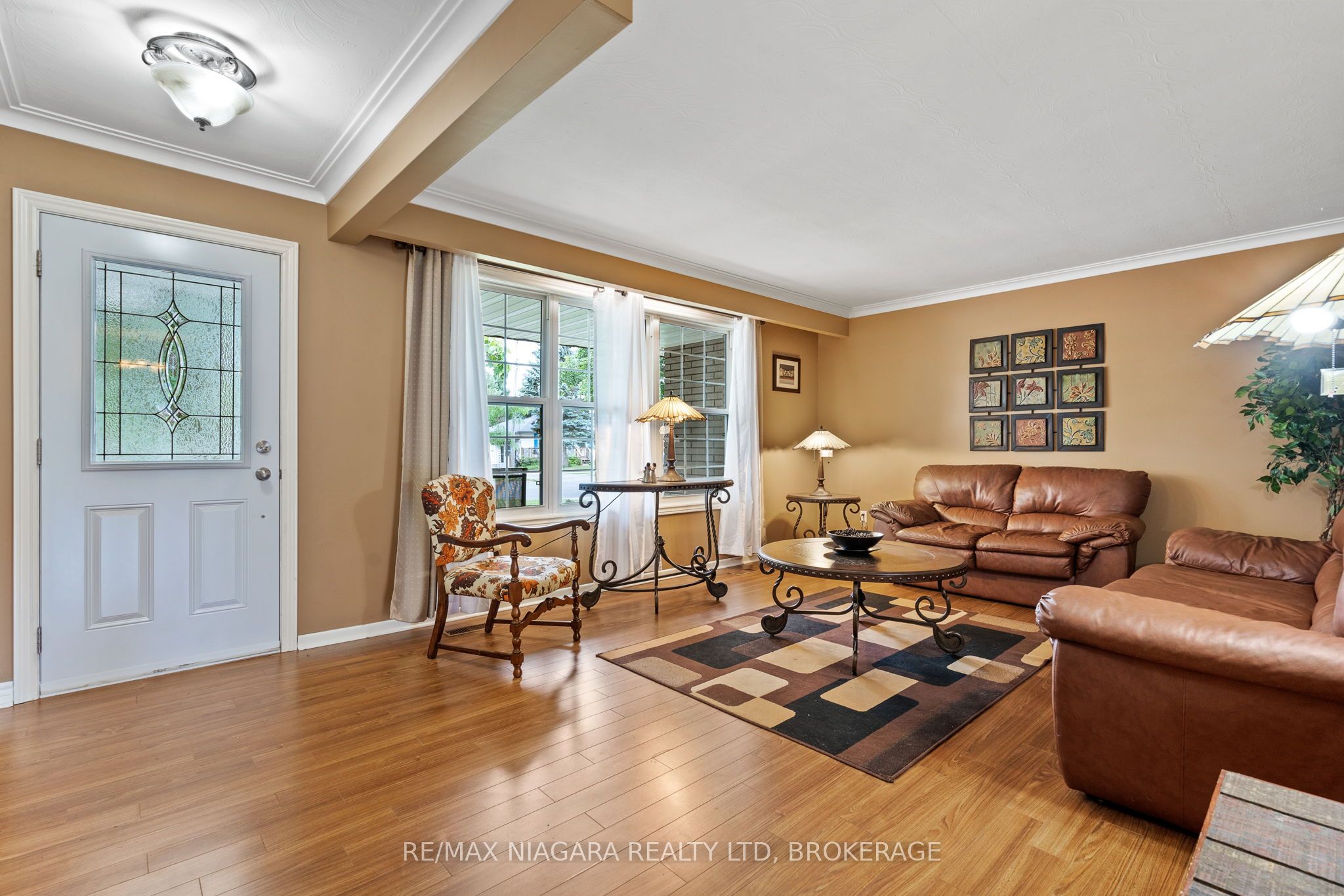 696 Clare Avenue, Welland, ON L3C 3C1 photo 5