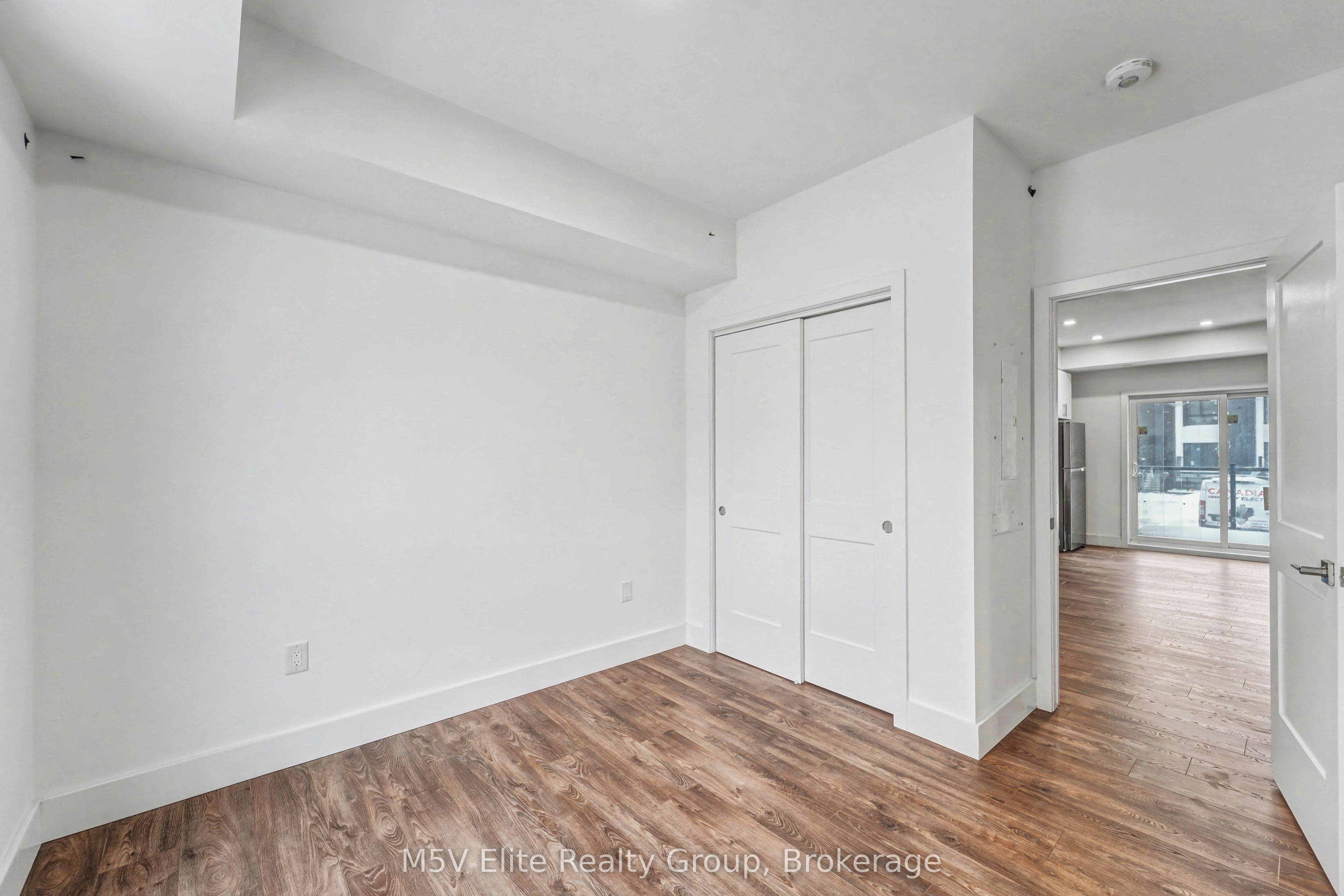 6638 McLeod Road 217, Niagara Falls, ON L2G 3G5