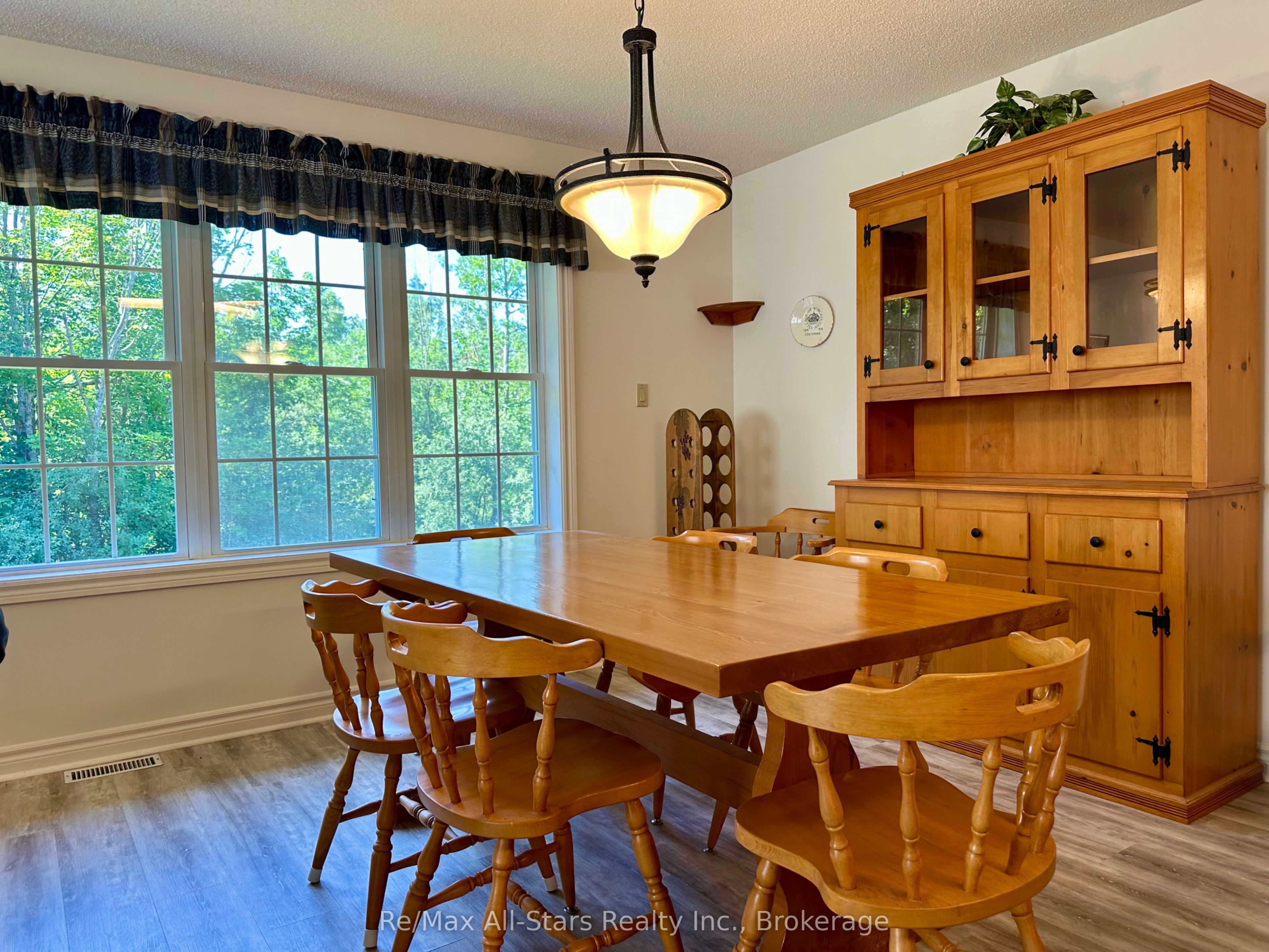 95 Moonline Road, Trent Lakes, ON K0M 1A0 photo 4