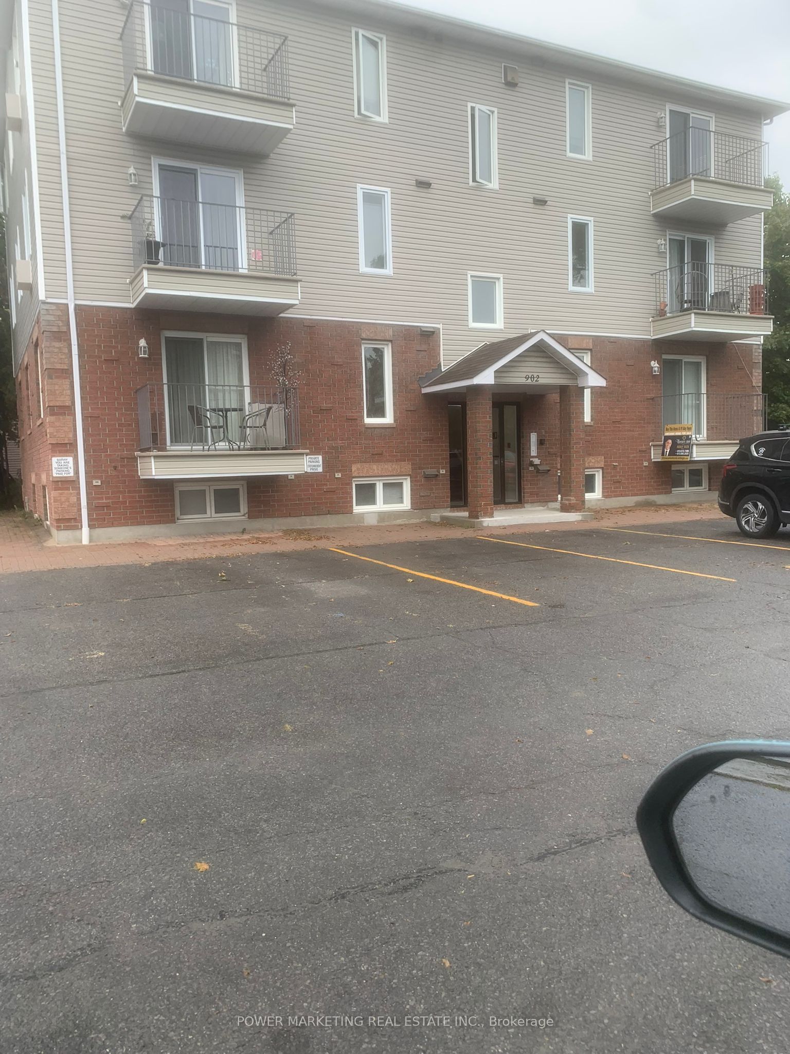 902 Notre Dame Street 100, Russell, ON K0A 1W0