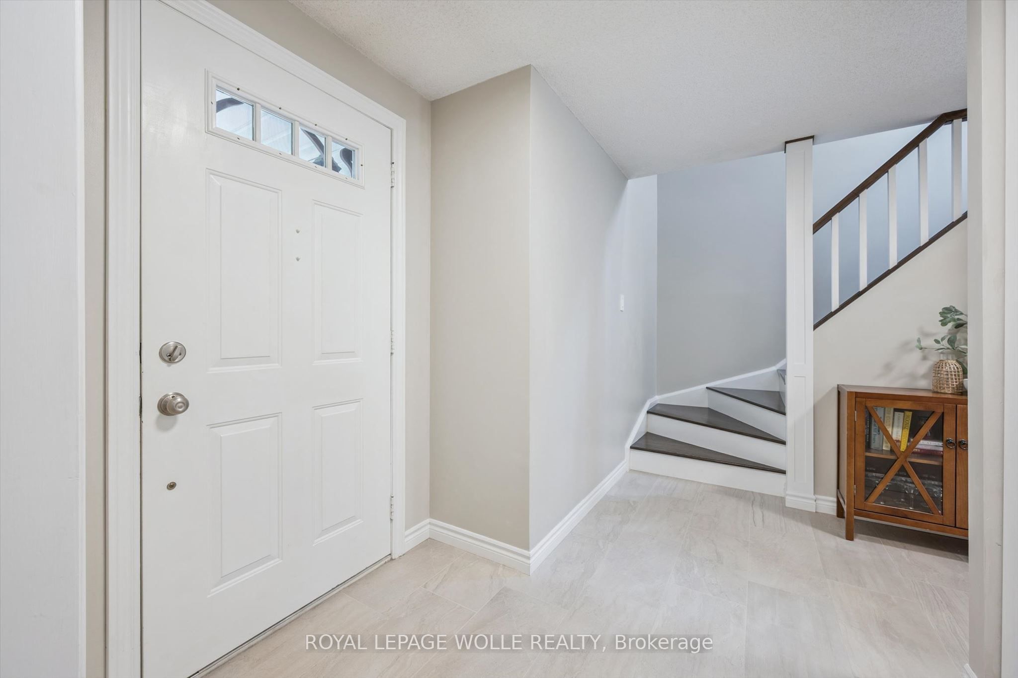 261 Newport Place, Waterloo, ON N2T 2B4 photo 5