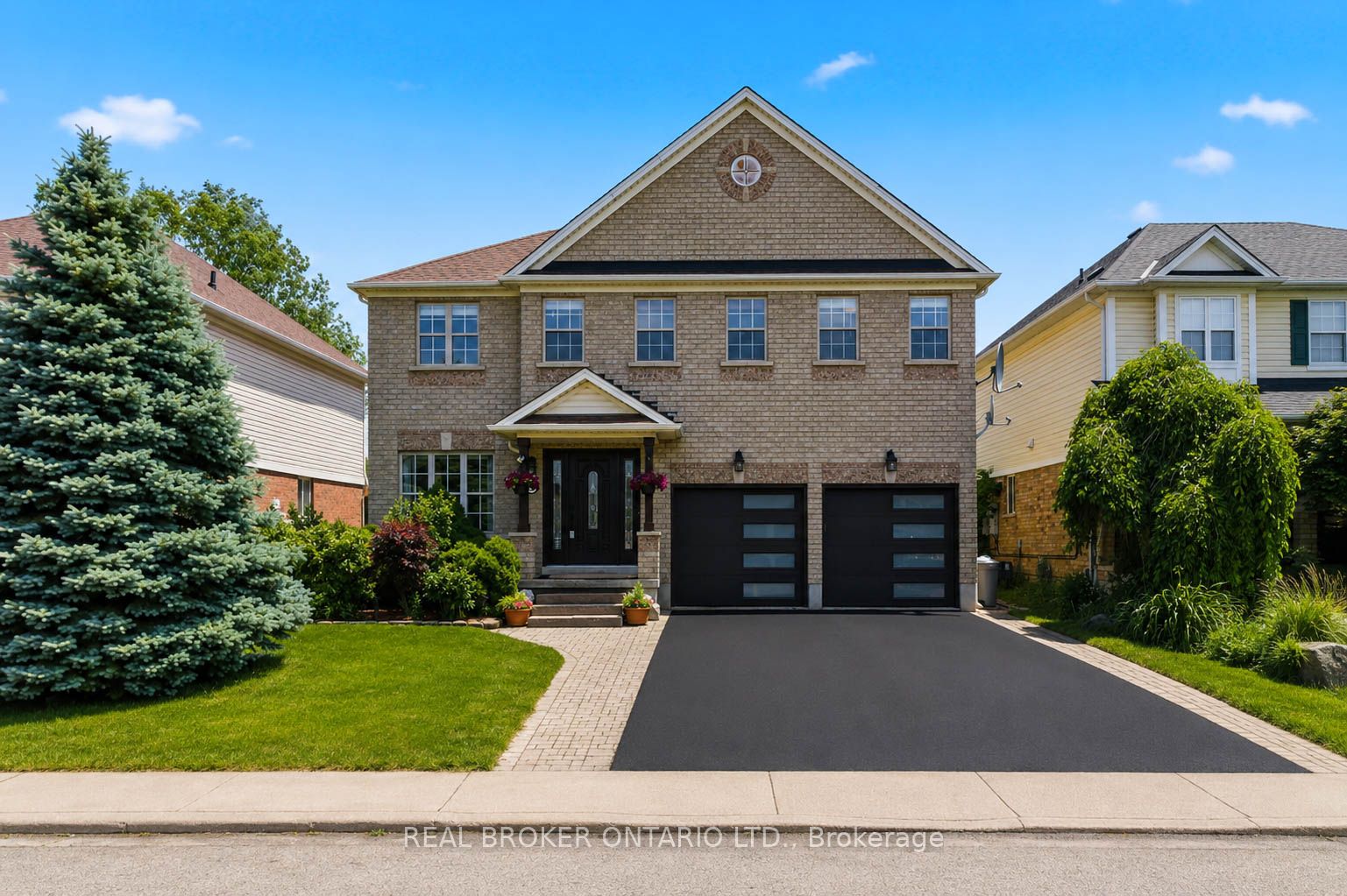 135 Blackburn Drive, Brantford, ON N3T 6S8
