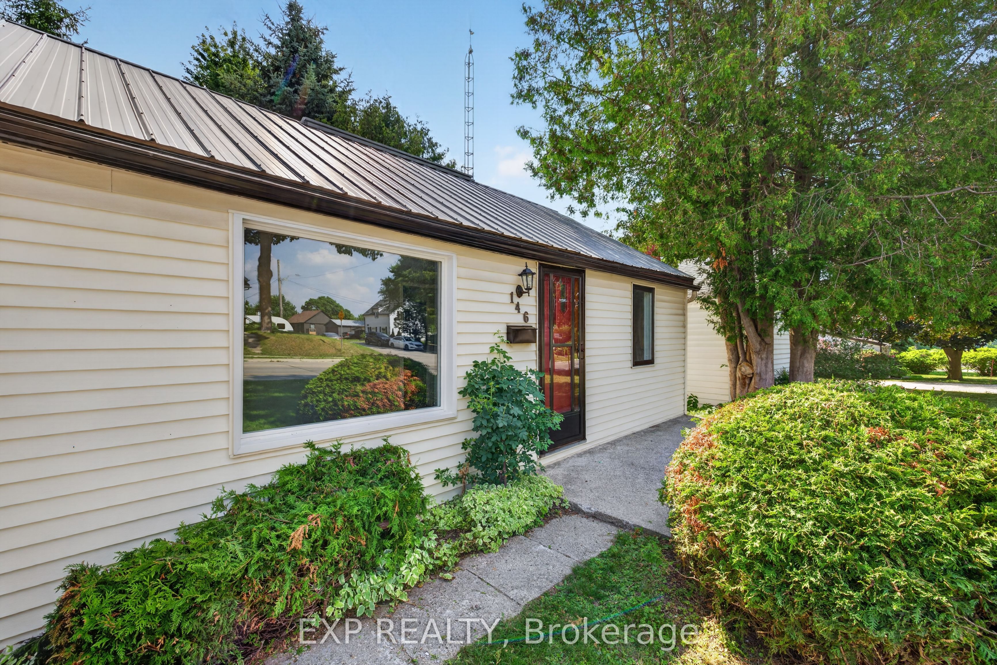 146 Whiting Street, Ingersoll, ON N5C 3B3 photo 4