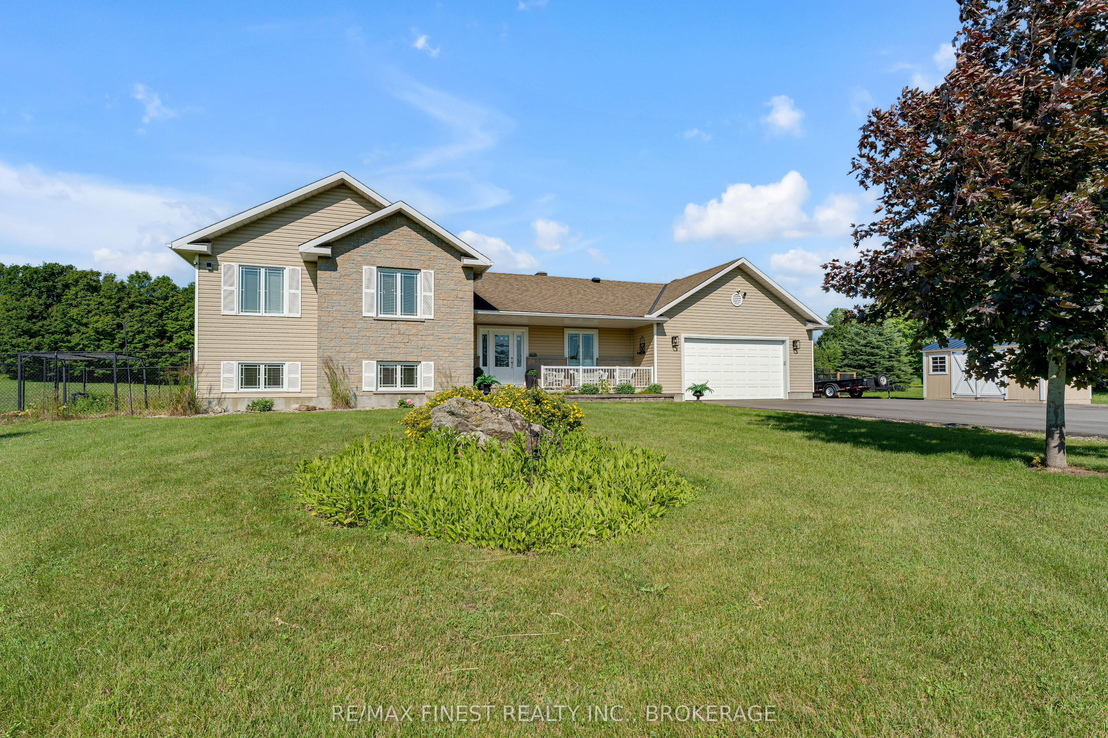 59 Horace Drive, Rideau Lakes, ON K0G 1V0