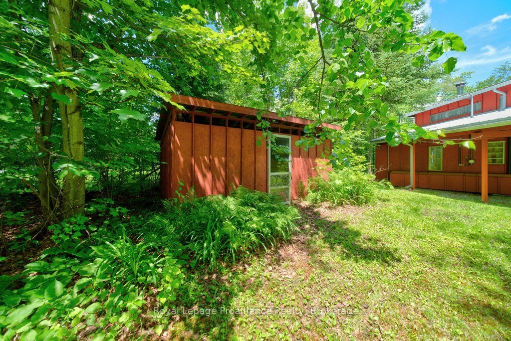 1185 Hughes Landing Road, Addington Highlands, ON K0H 1K0 photo 3