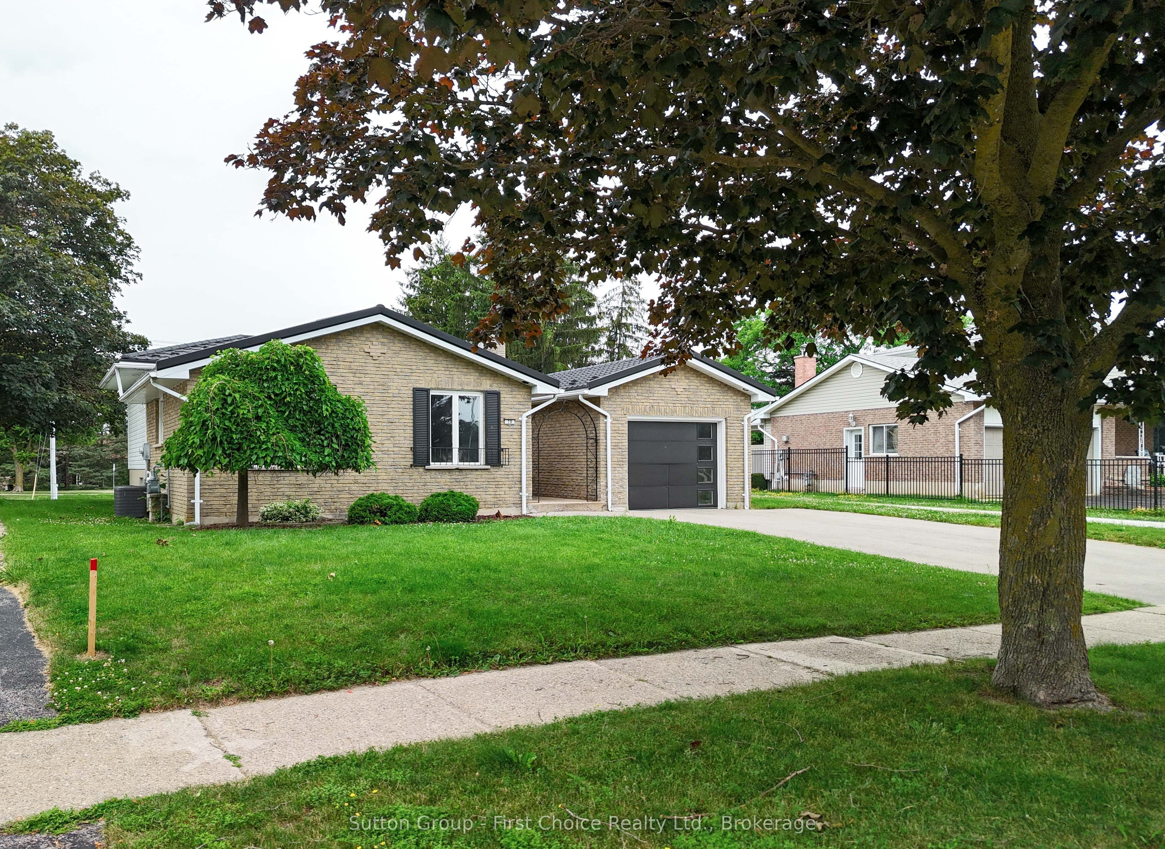 70 Bedford Drive, Stratford, ON N5A 5J5 photo 4