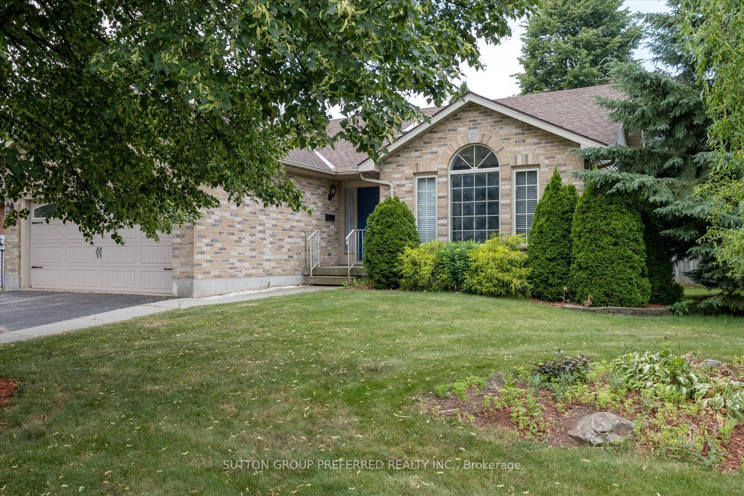 254 Kettle Creek Drive, Central Elgin, ON N0L 1B0 photo 3
