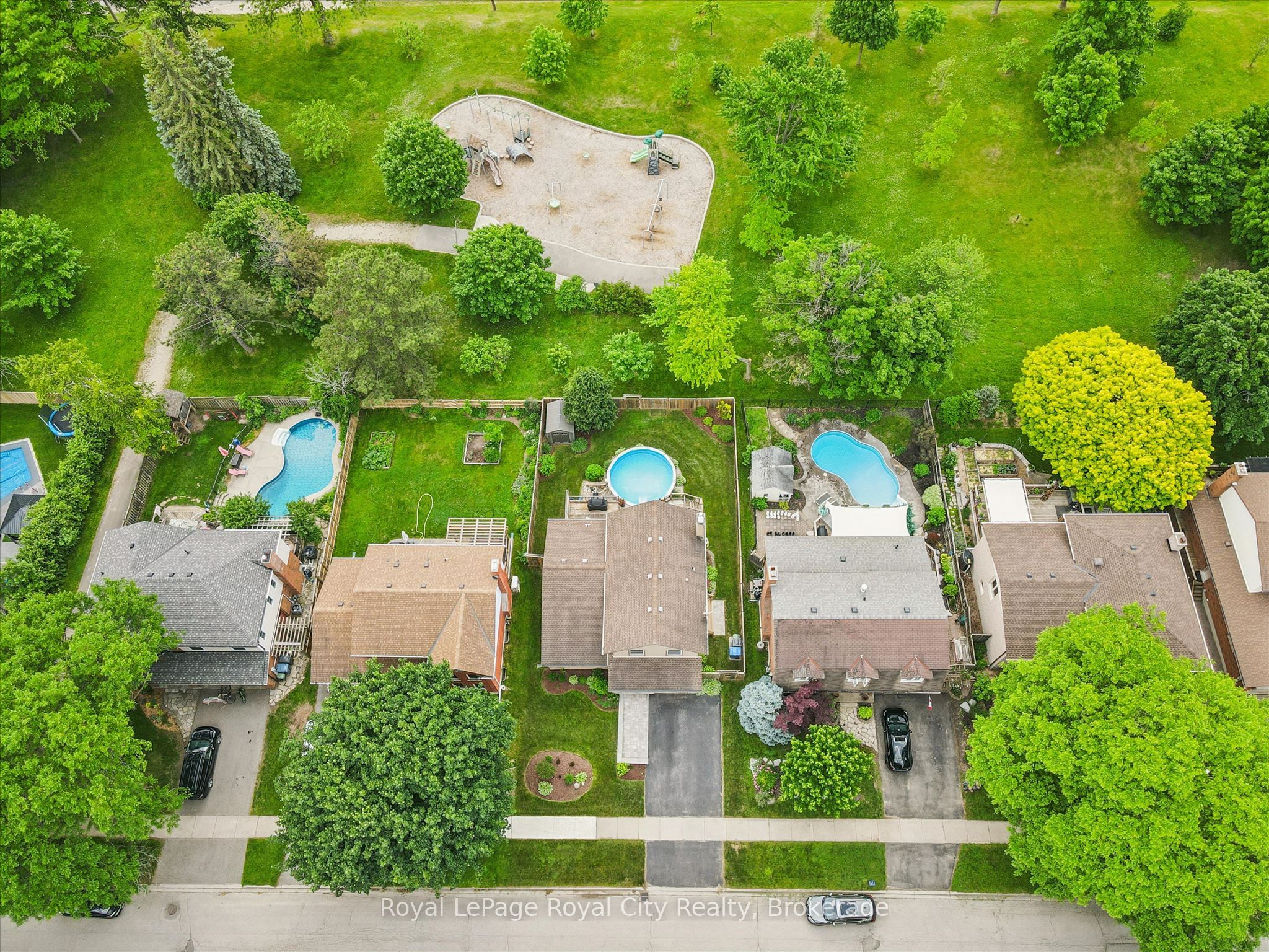 38 Shadybrook Crescent, Guelph, ON N1G 3G5 photo 3