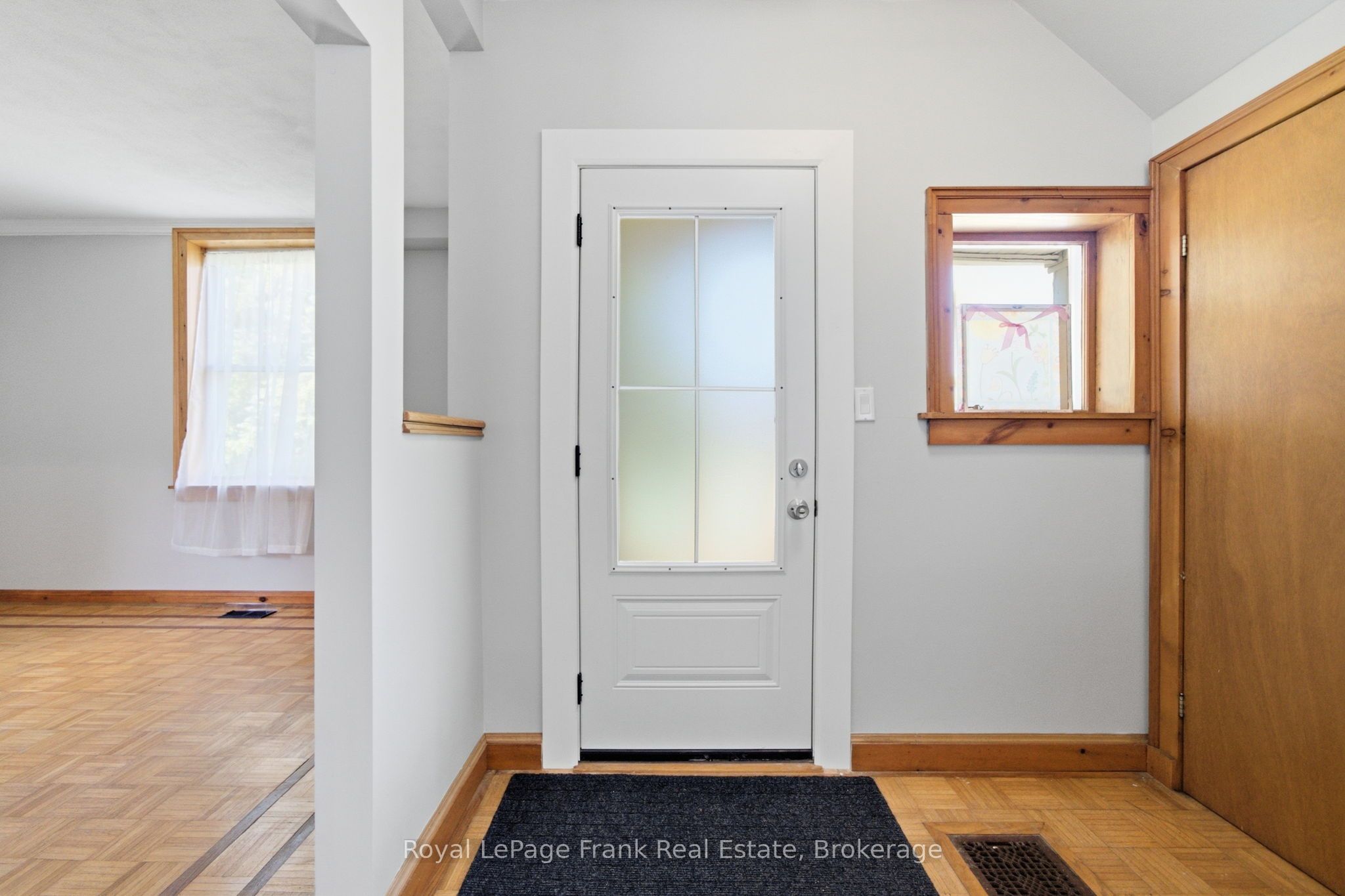 220 Linden Valley Road, Kawartha Lakes, ON K0M 2T0 photo 3