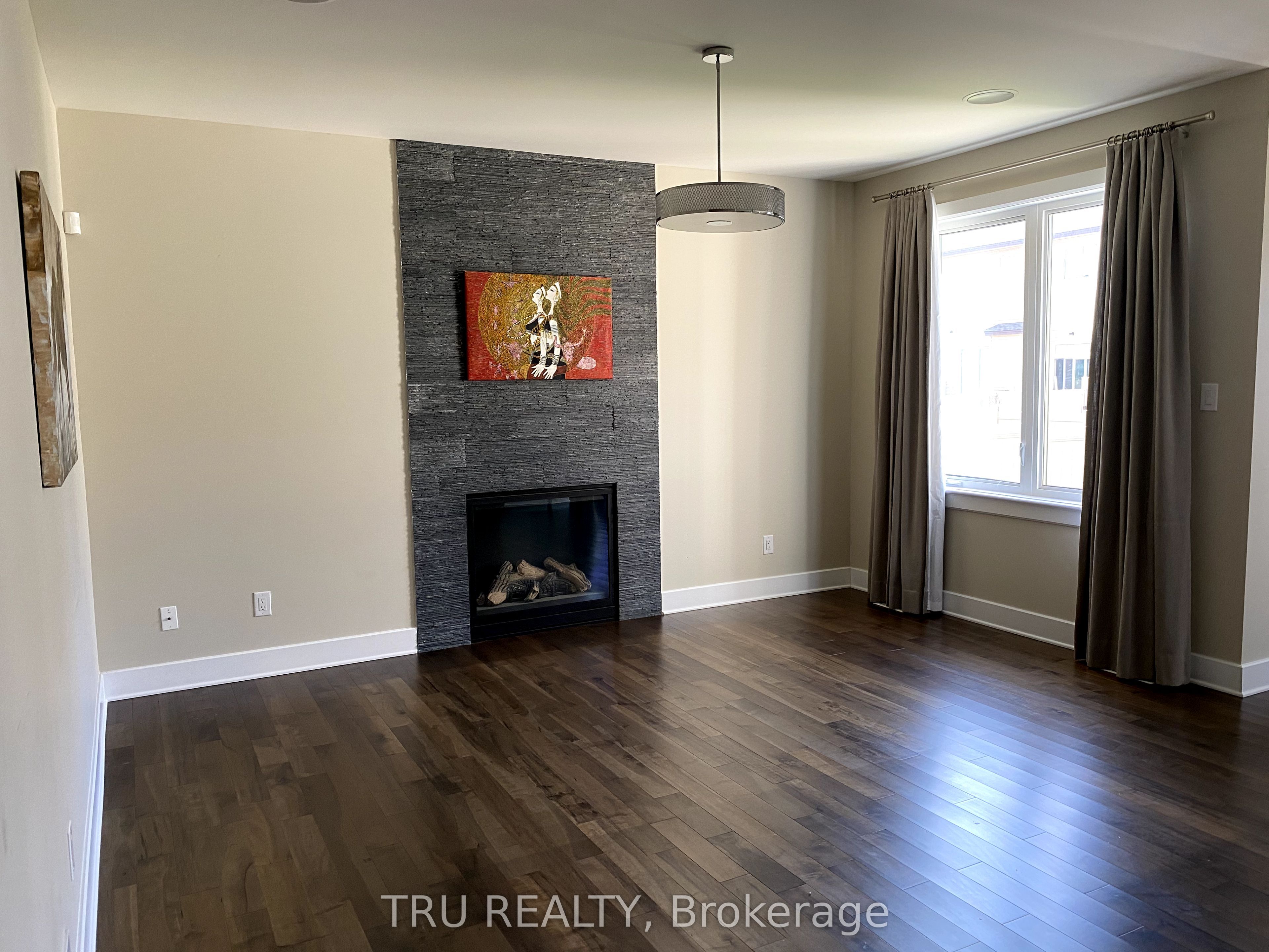 2083 HELENE CAMPBELL Road, Barrhaven, ON K2J 0R1 photo 2