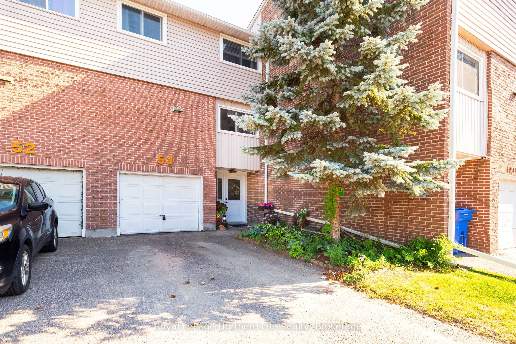644 Lakeshore Drive 53, North Bay, ON P1A 3N6 photo 2