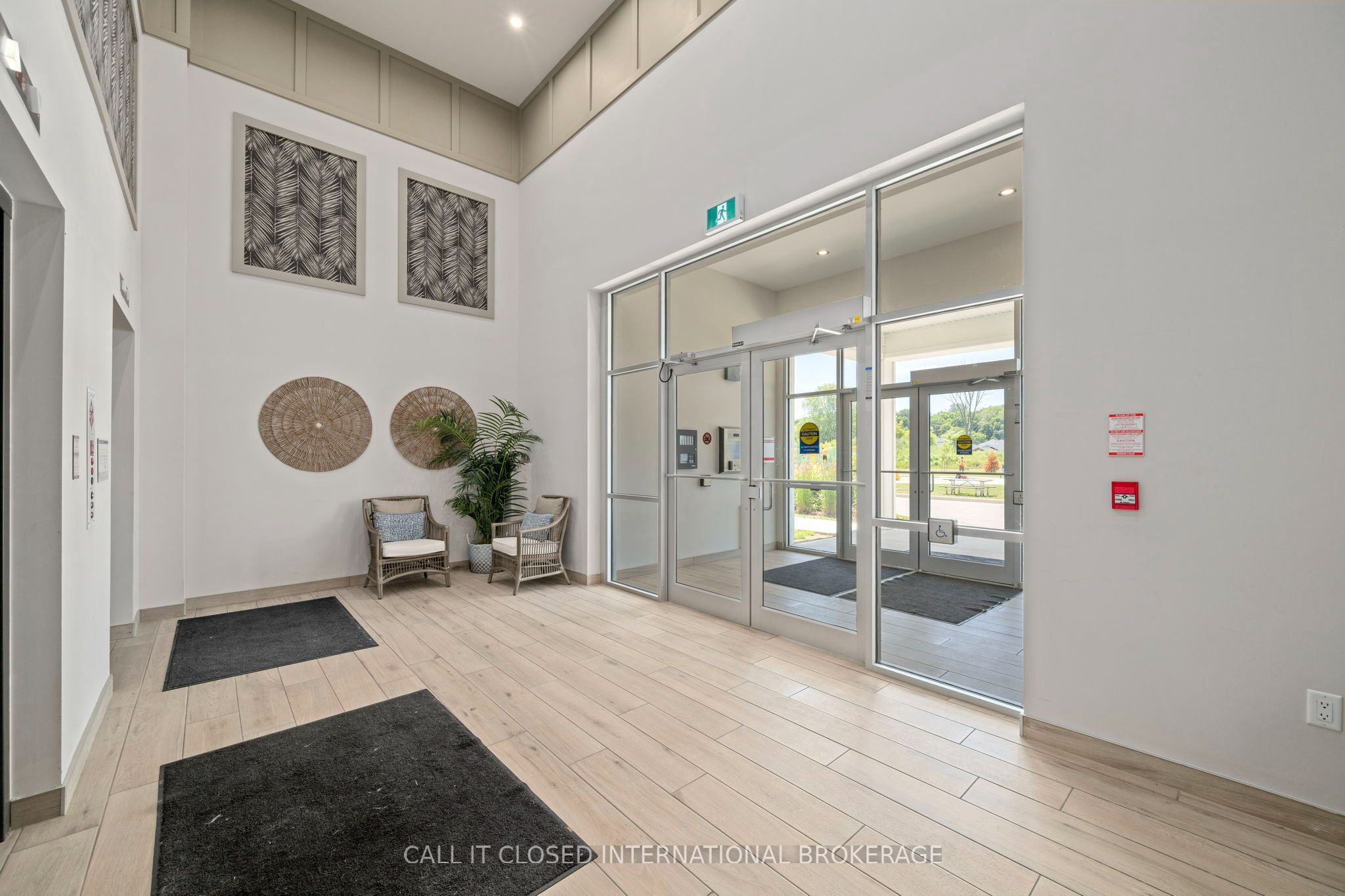 100 The Promenade N/A 211, Central Elgin, ON N5L 0B7 photo 3