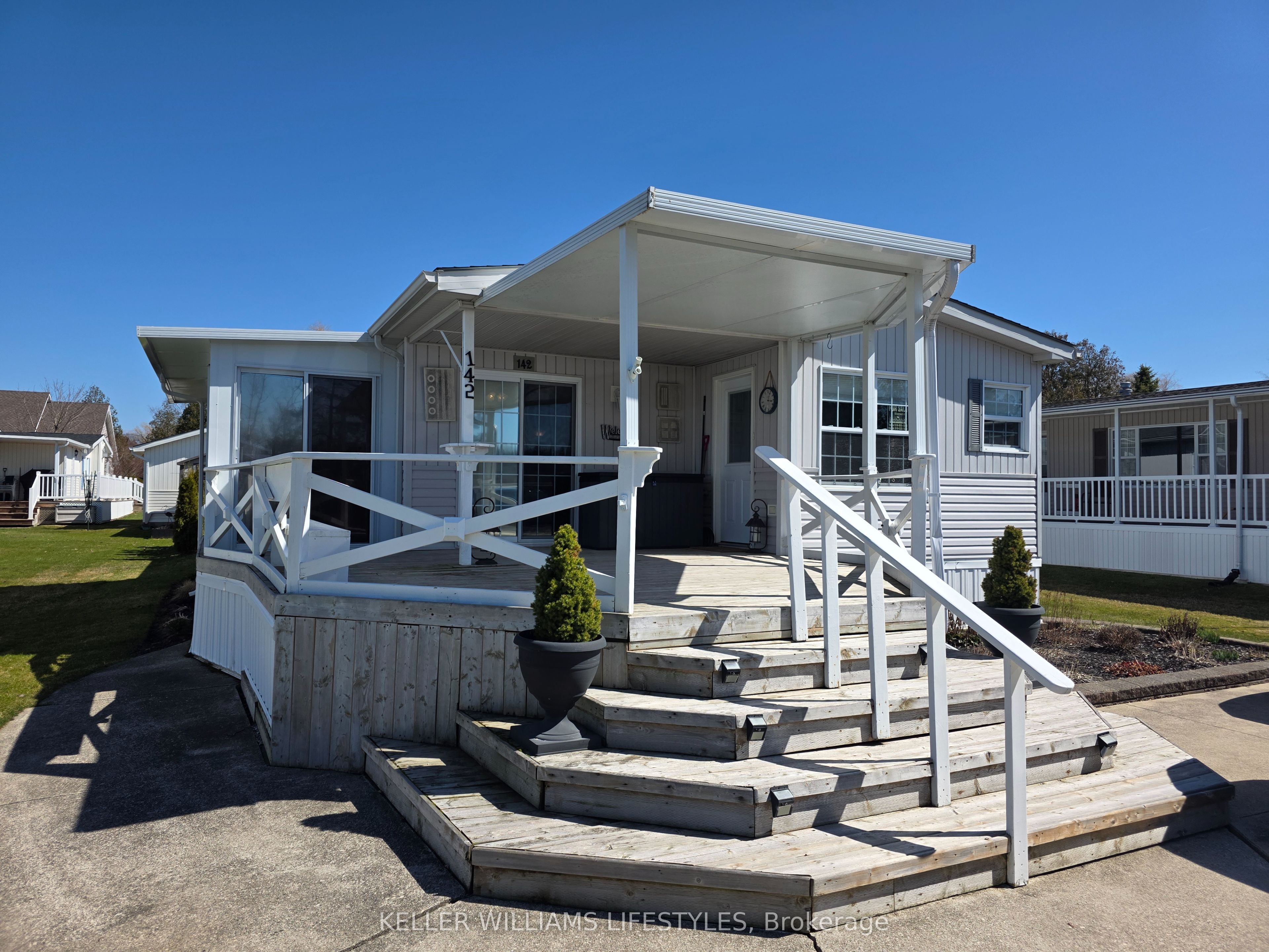 142 Sandbagger Crescent, Central Huron, ON N0M 1G0 photo 3