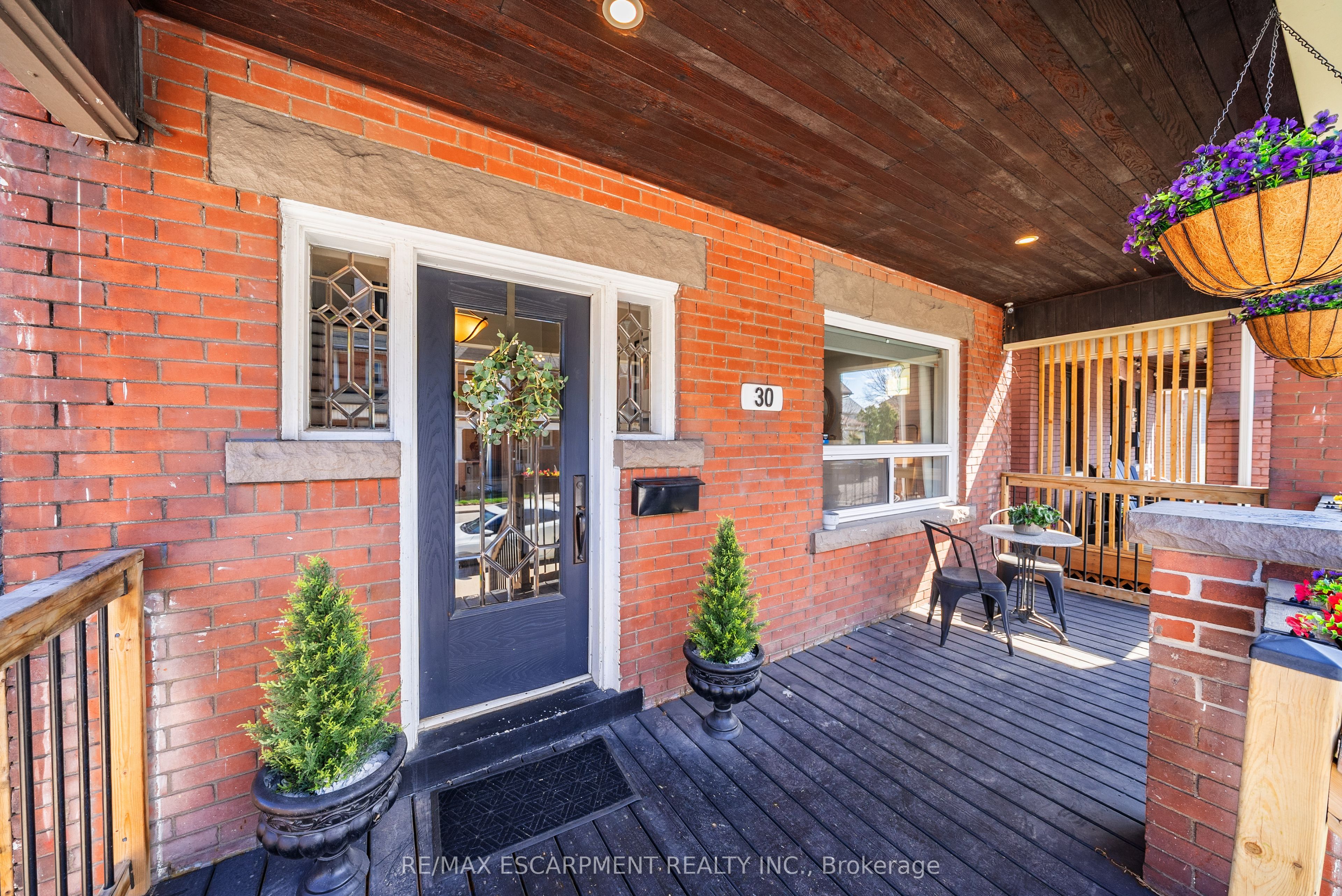 30 Lottridge Street, Hamilton, ON L8L 6T5 photo 3
