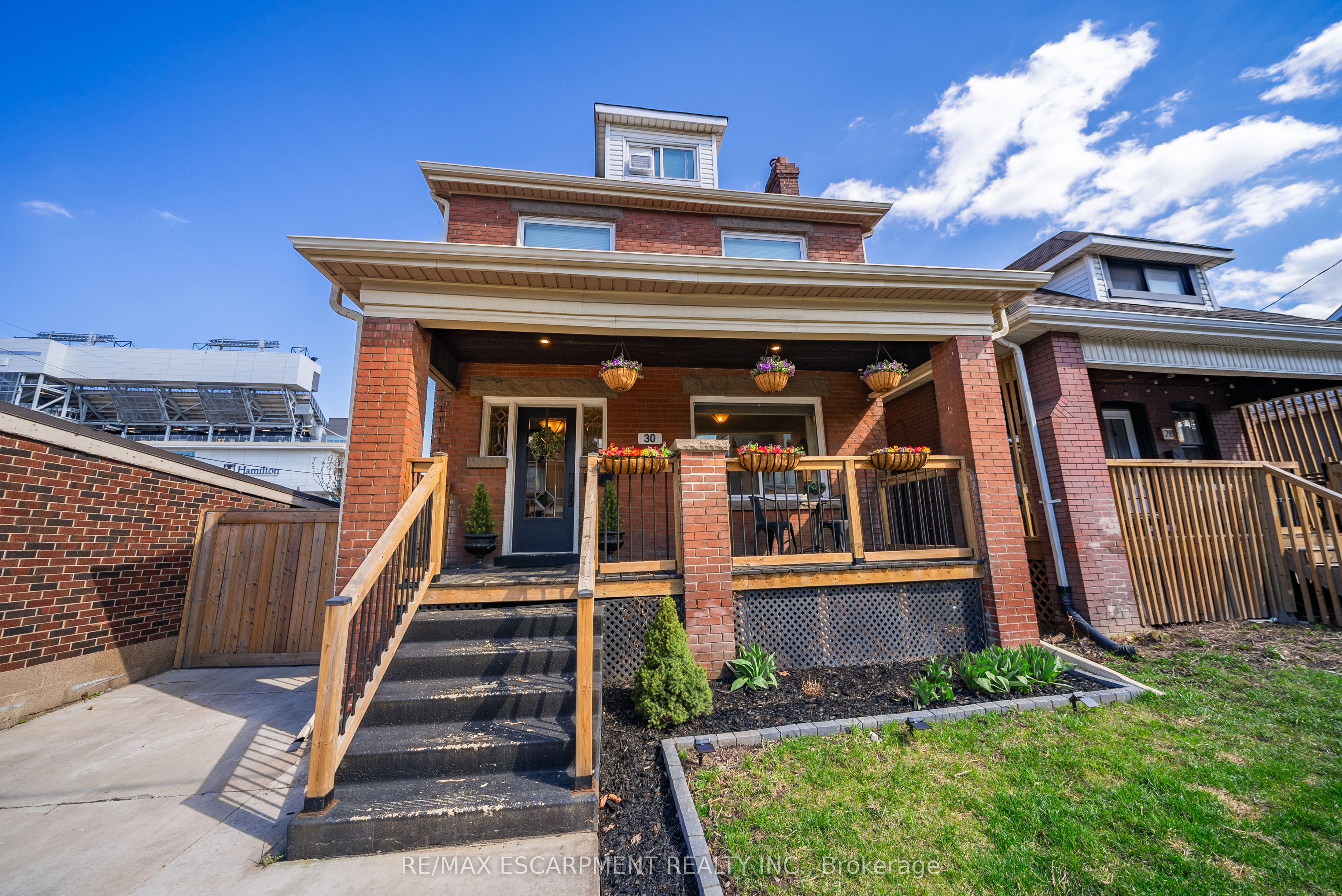 30 Lottridge Street, Hamilton, ON L8L 6T5 photo 4