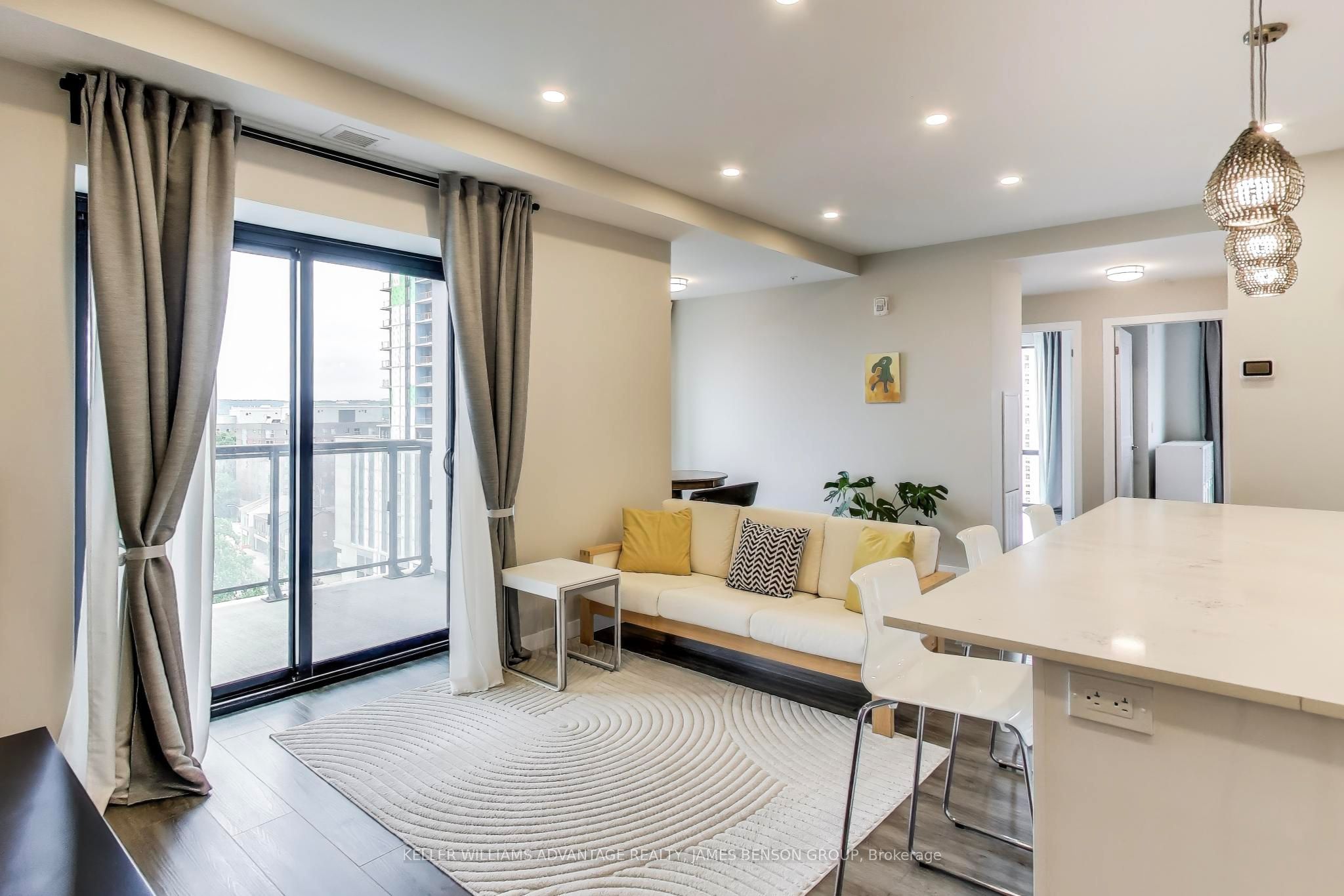 15 Queen Street S 907, Hamilton, ON L8P 0C6 photo 4