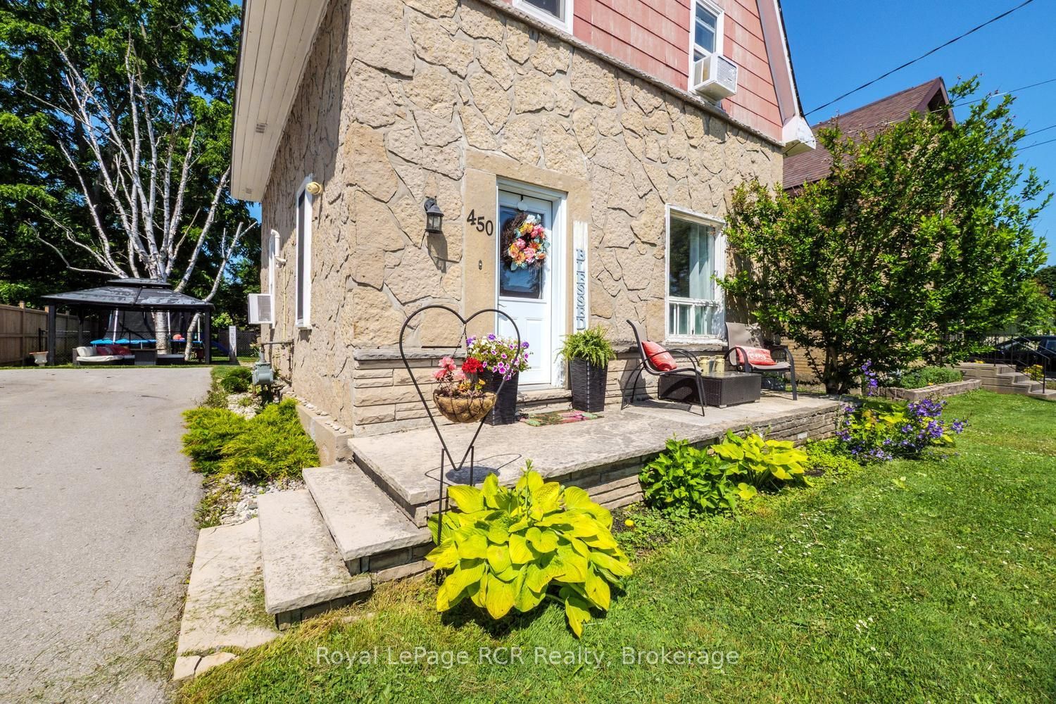 450 Taylor Street, South Bruce Peninsula, ON N0H 2T0 photo 2