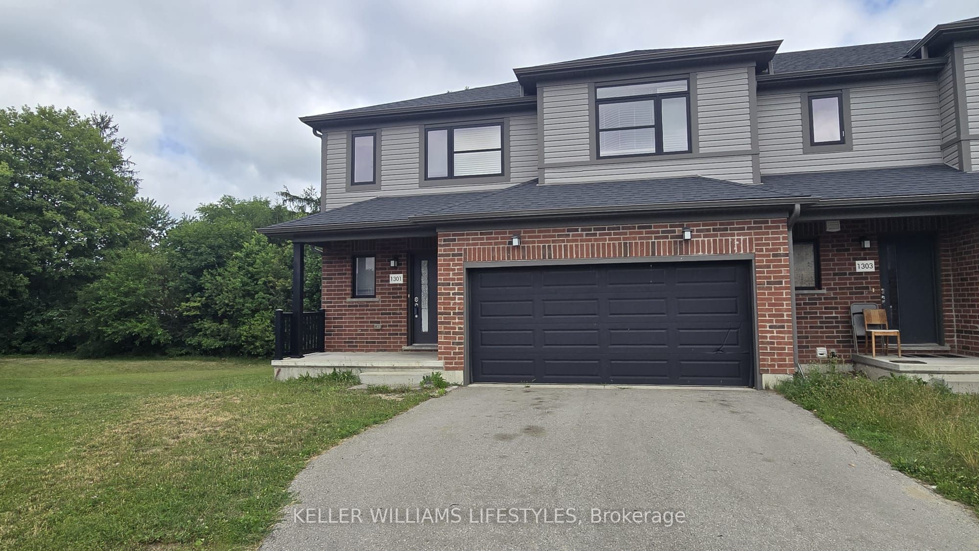 1301 Michael Circle, London East, ON N5V 0B8 photo 3
