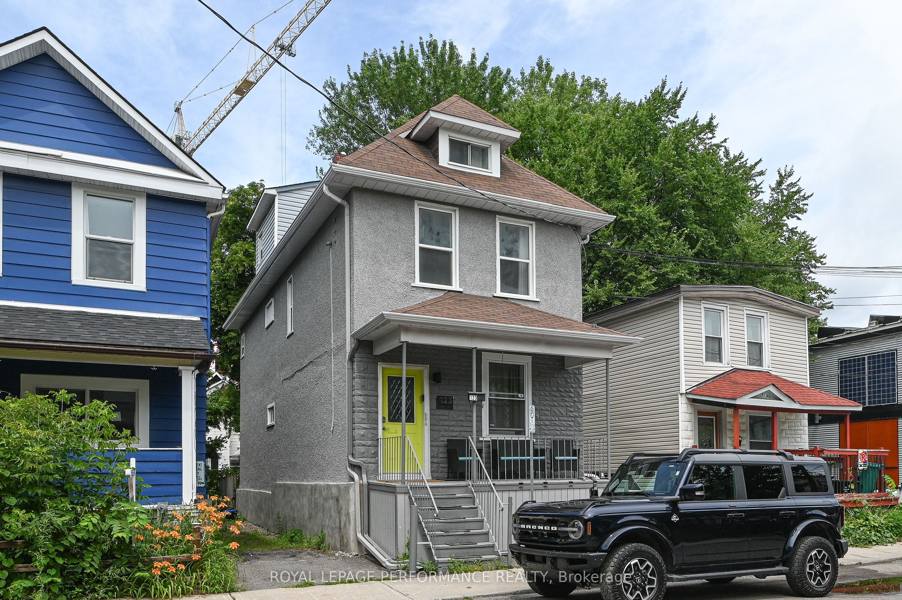 123 PAMILLA Street W 2, Dows Lake - Civic Hospital and Area, ON K1S 3K9