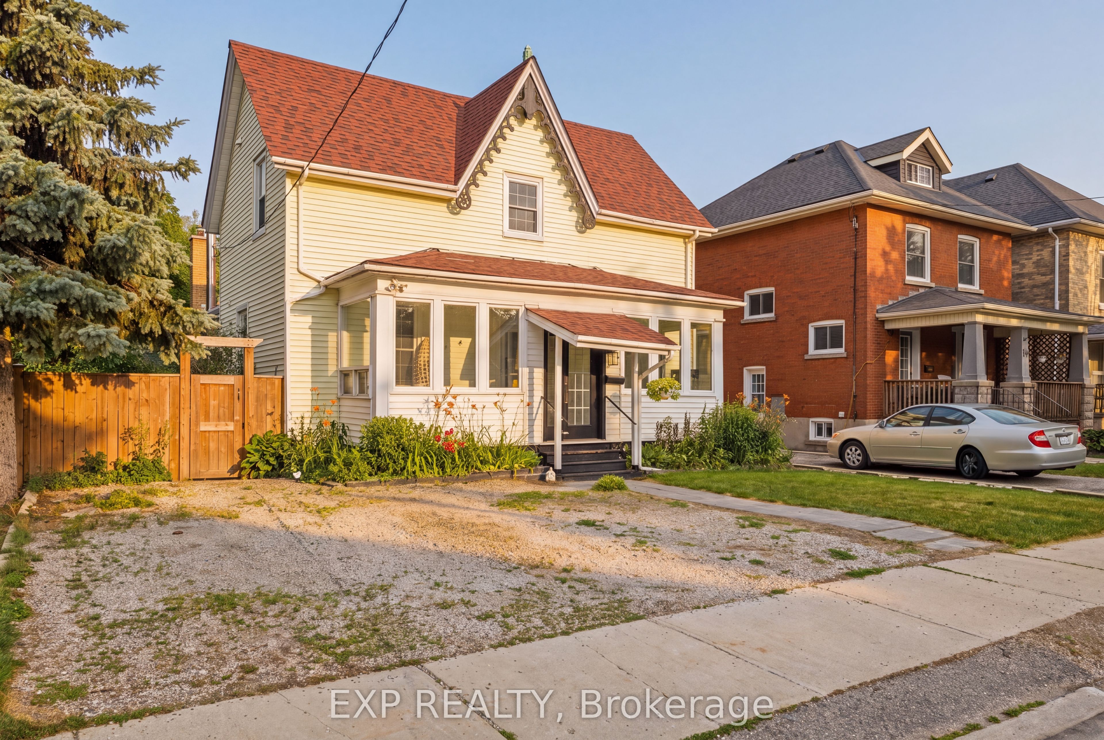136 Falstaff Street, Stratford, ON N5A 3T5 photo 2