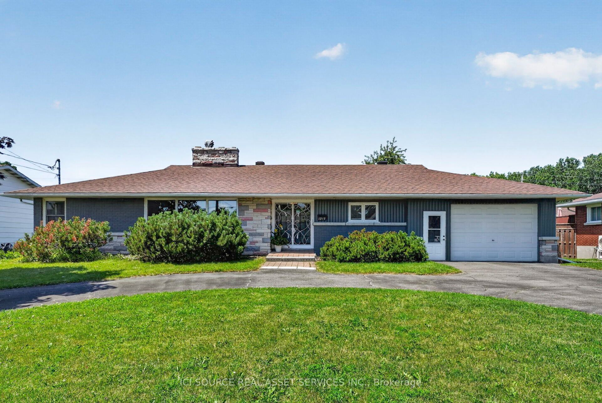 1215 Princess Street, Cornwall, ON K6J 1S2